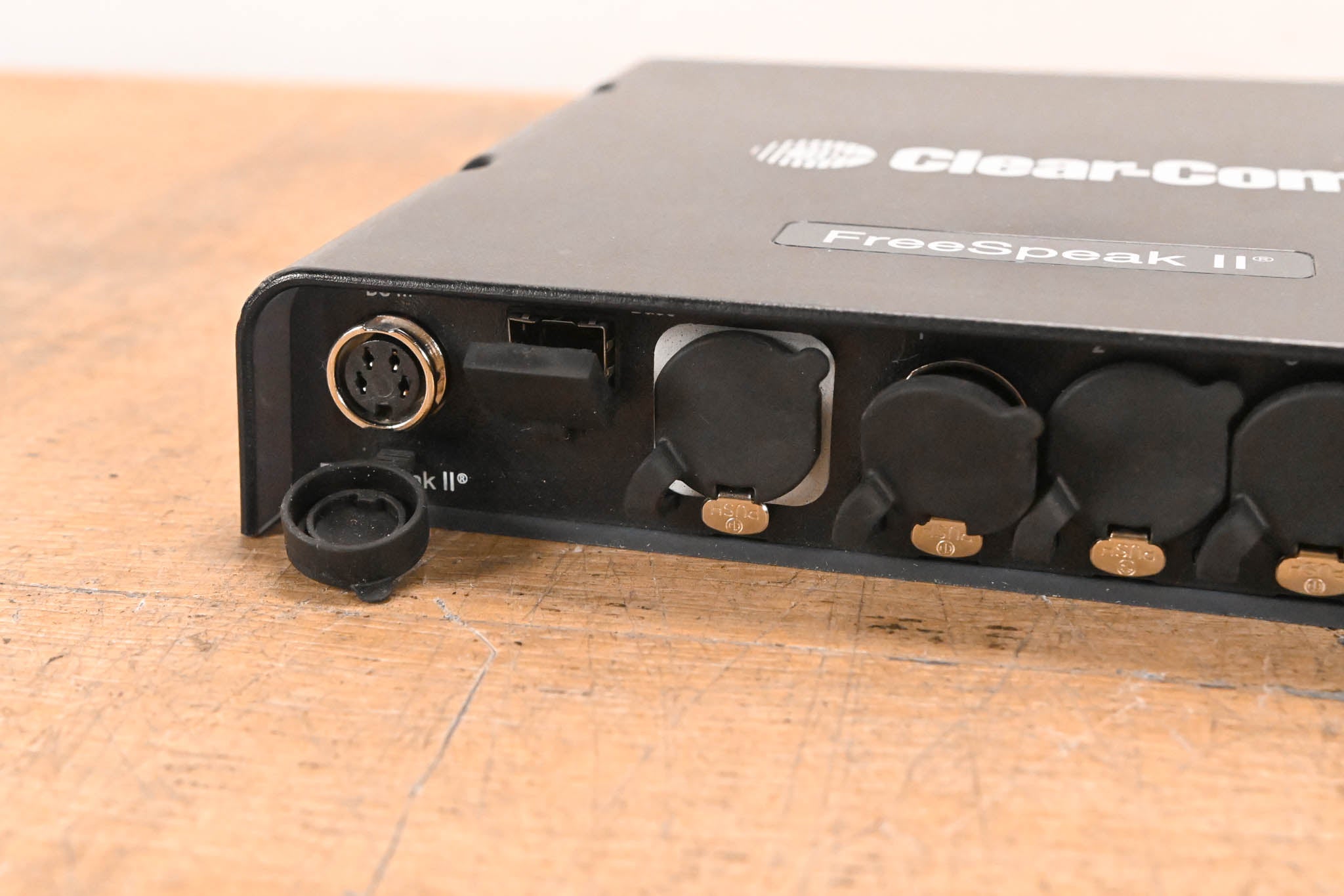 Clear-Com FSII-SPL FreeSpeak II Transceiver Splitter (NO POWER SUPPLY)