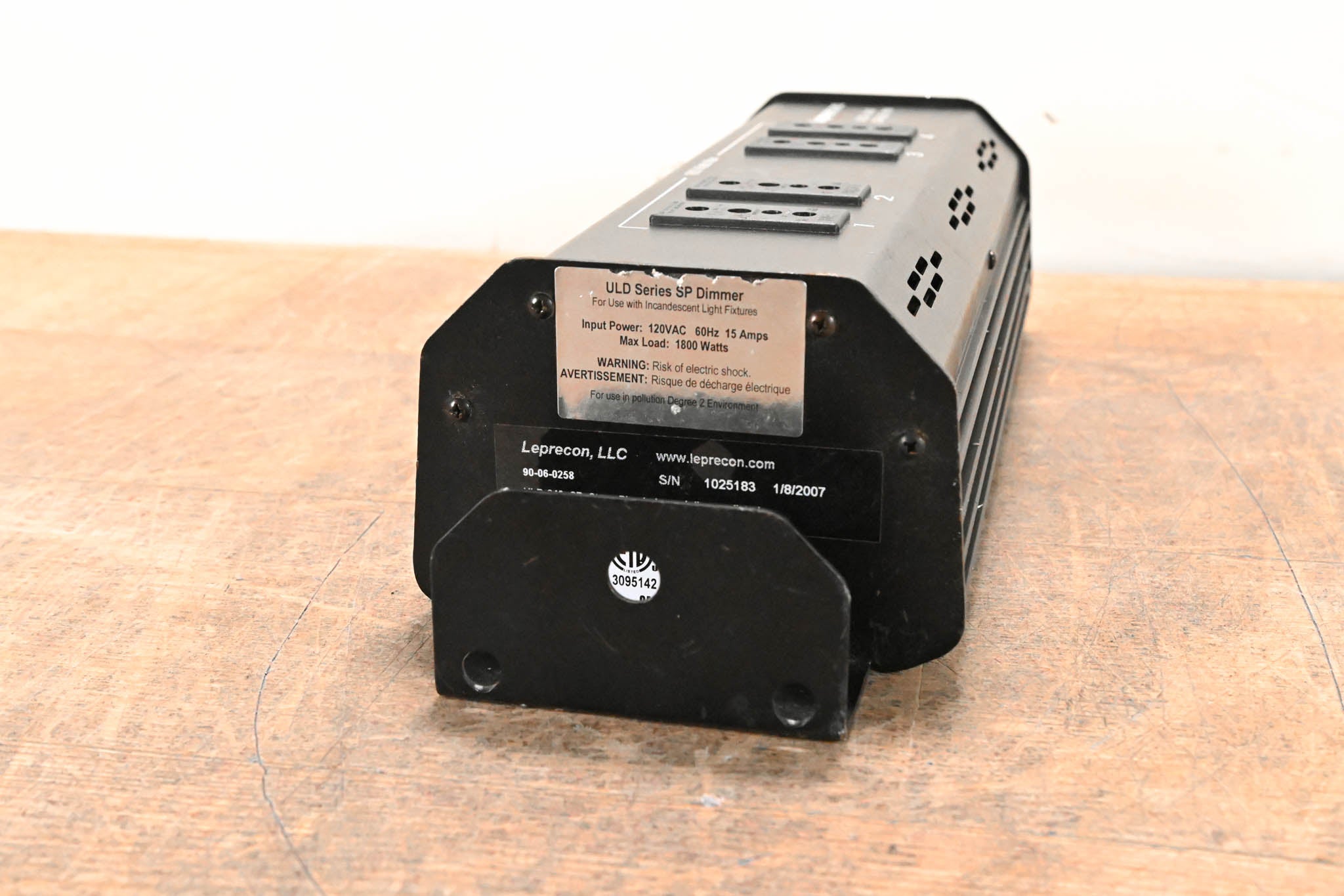 Leprecon ULD-340 4-Channel 15A Tree Mount Dimmer with Stage Pin Output