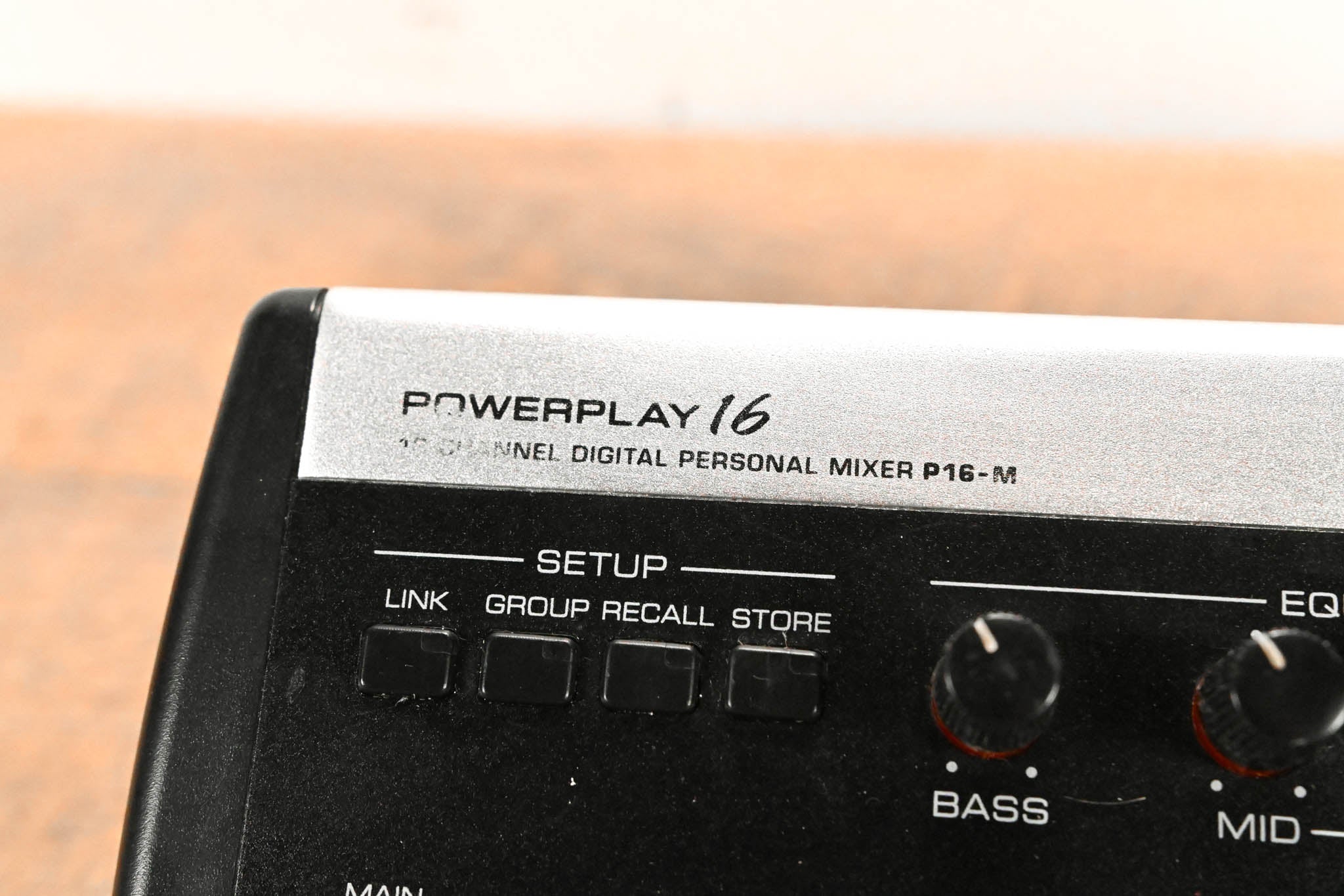 Behringer Powerplay P16-M 16-Channel Digital Personal Mixer