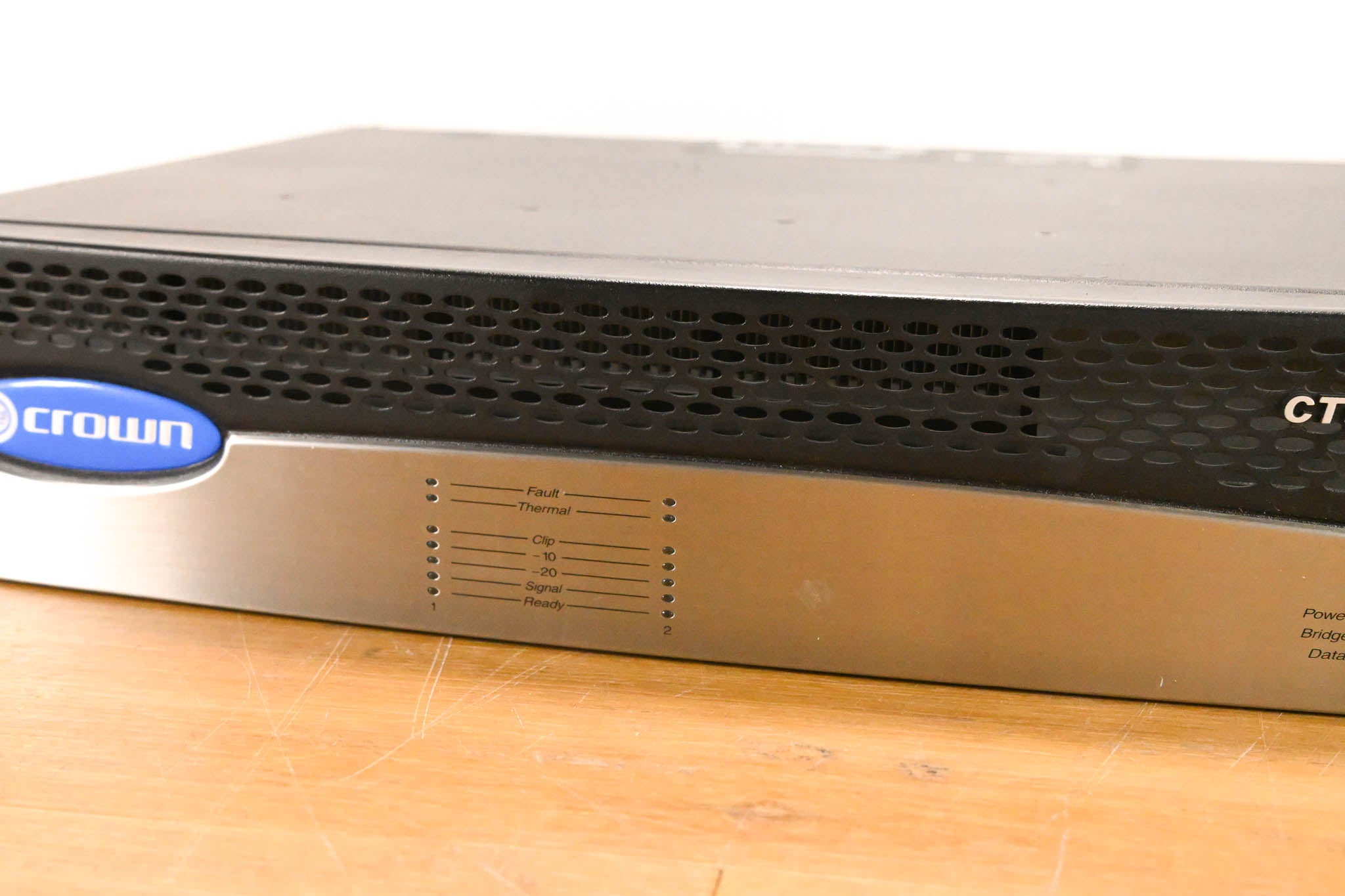 Crown CTs 3000 Two-Channel 1500W Power Amplifier