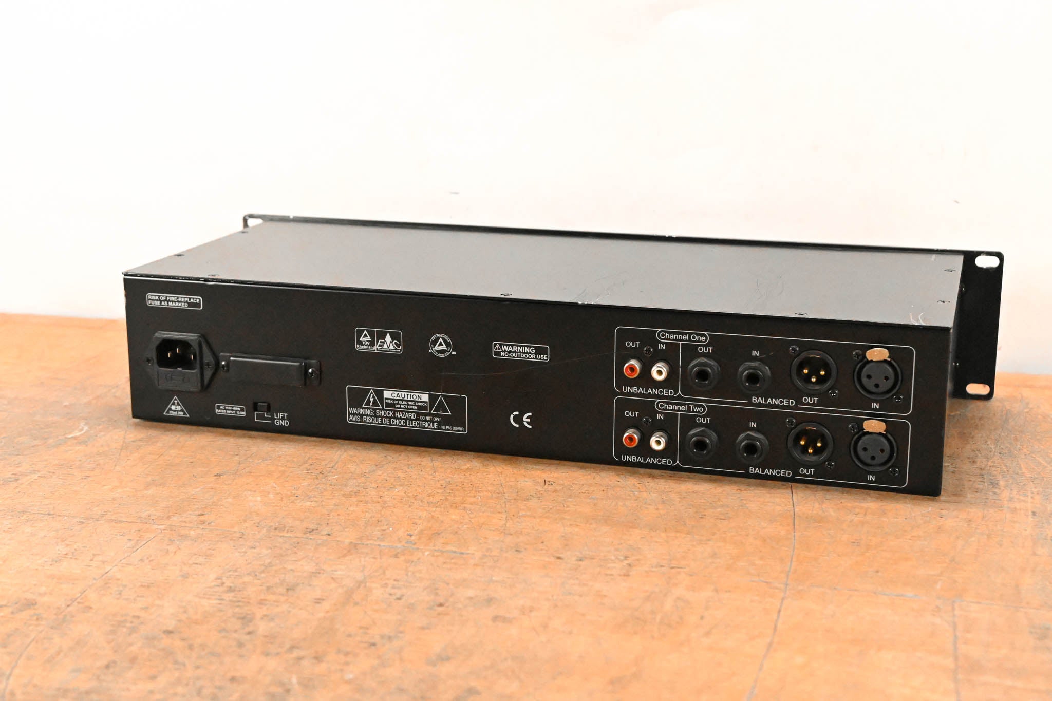 Stageworks E231X Dual 31 Band Graphic Equalizer