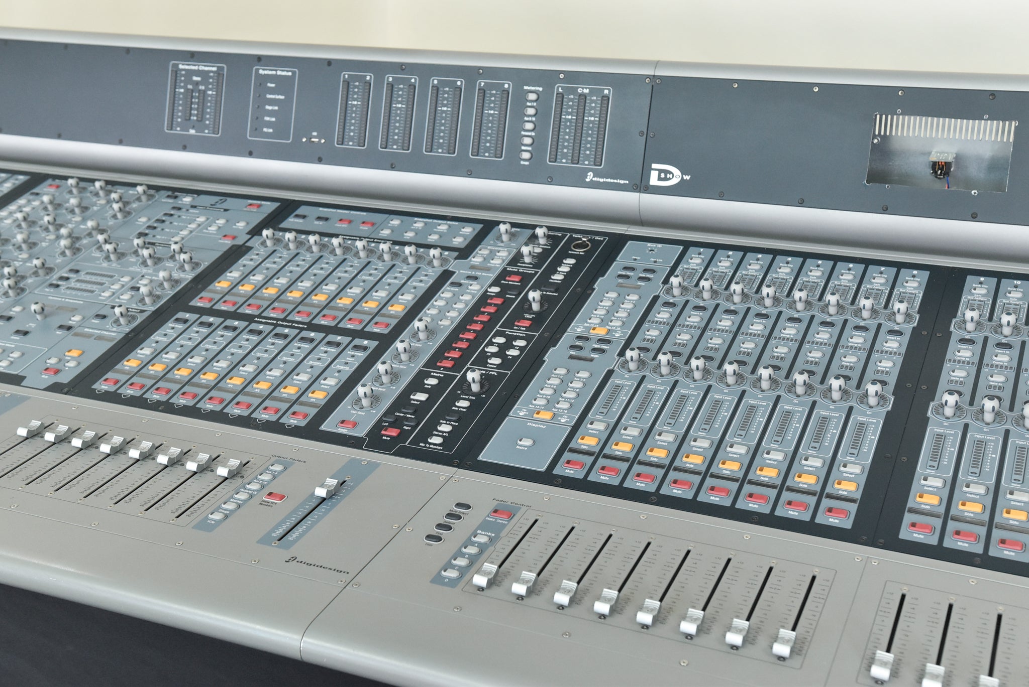 Digidesign VENUE D-Show Console Surface w/ Side Car