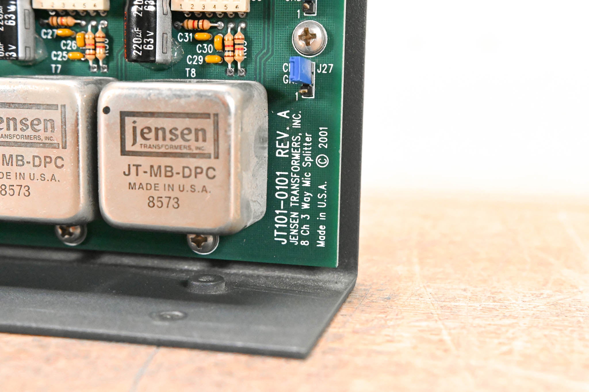 Jensen JT-MS-8N3 8-CH 3-Way Mic Splitter with Phantom Power Circuitry