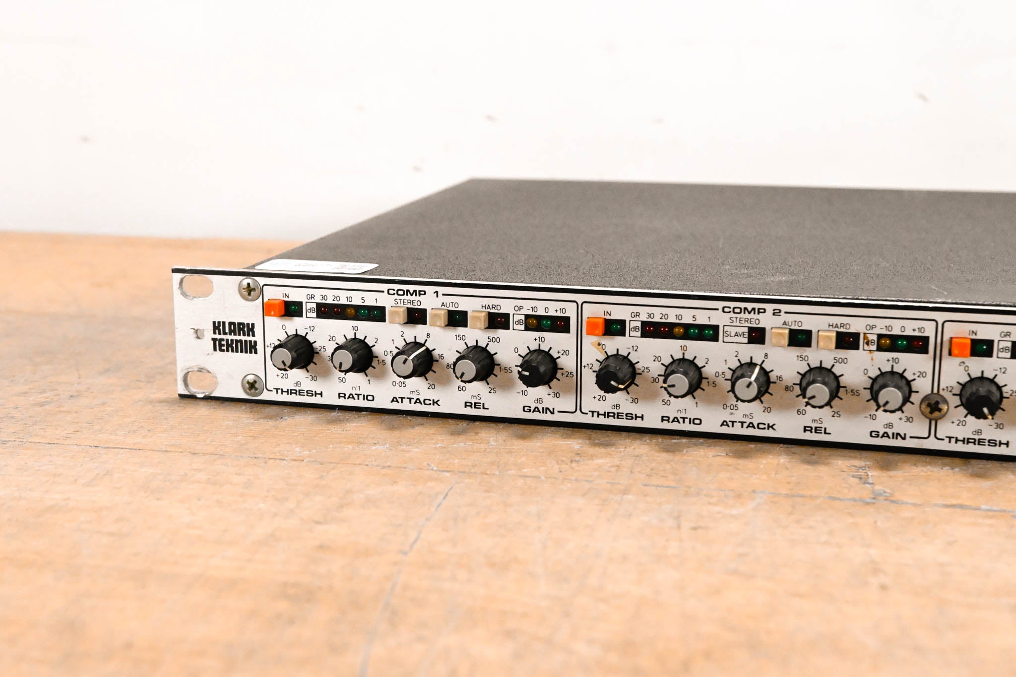 Klark Teknik DN504 Quad Compressor Limiter