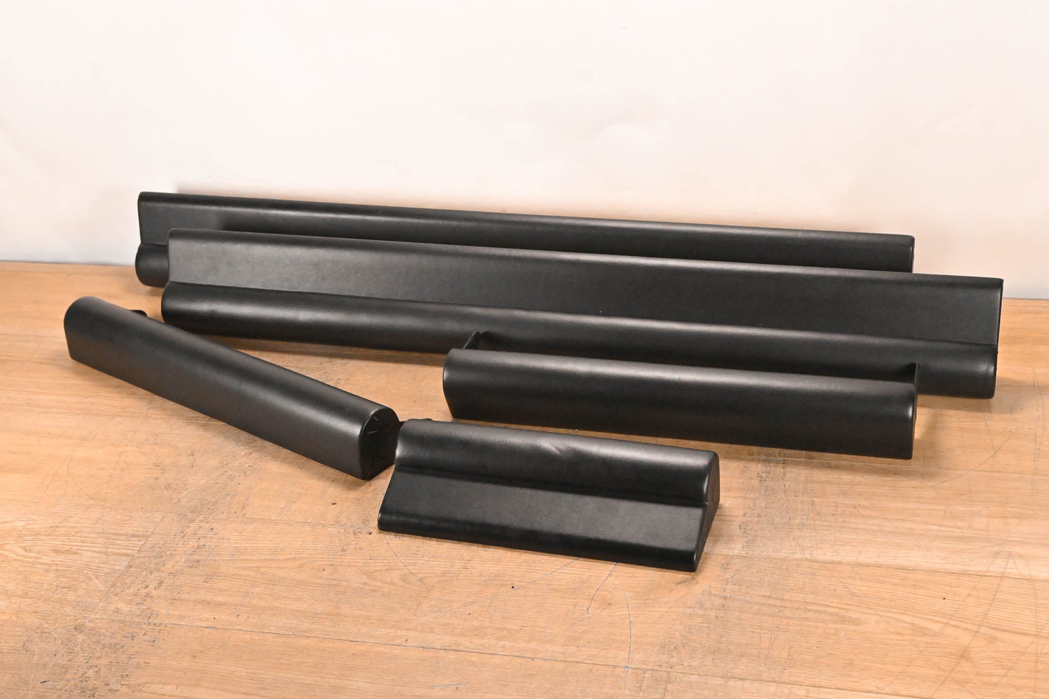 Solid State Logic C300 HD Cushioned Front Panel Armrest Set (5 Pieces)