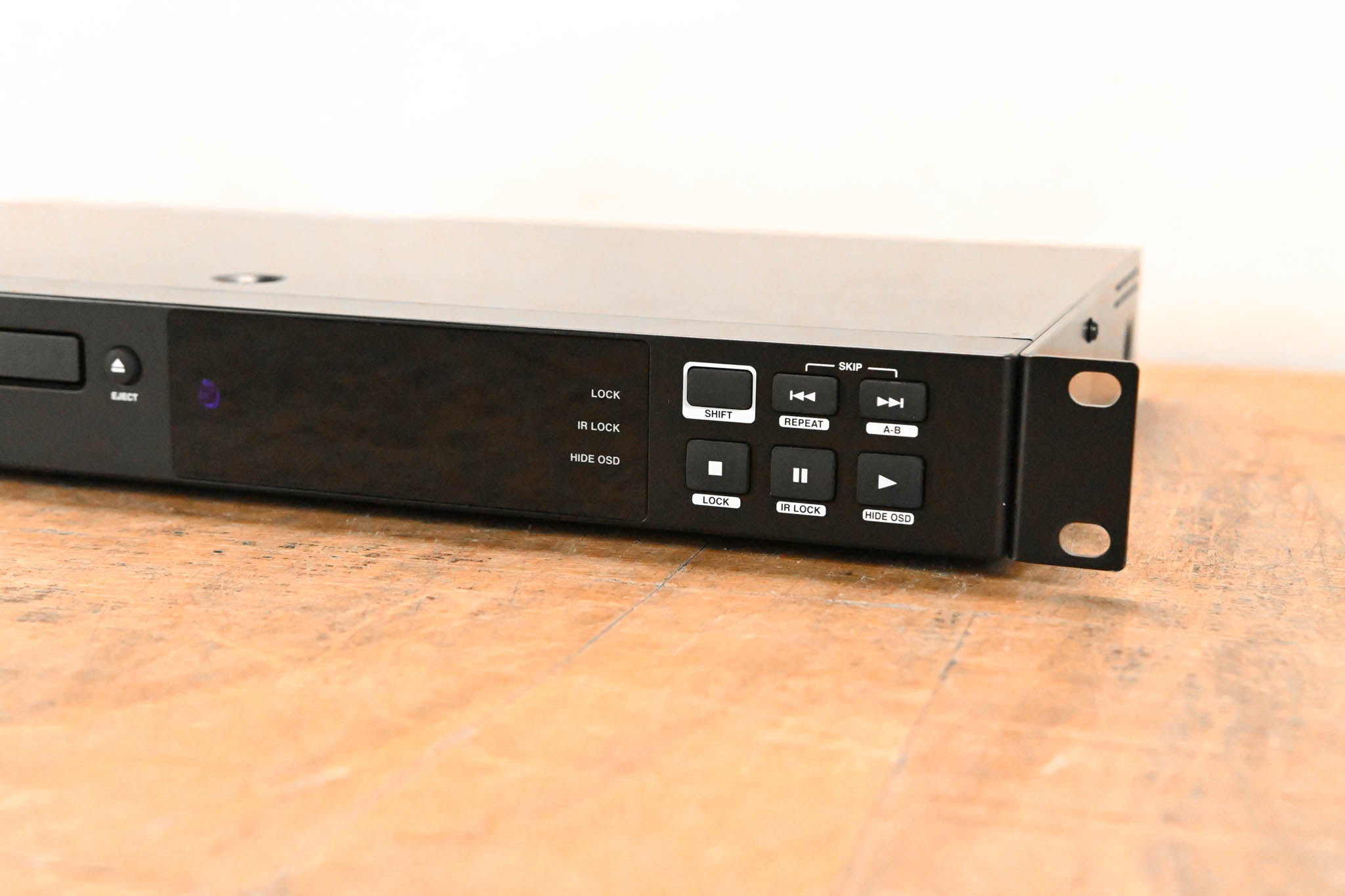 Denon DN-500BD Blu-Ray, DVD, and CD Player (NO REMOTE)