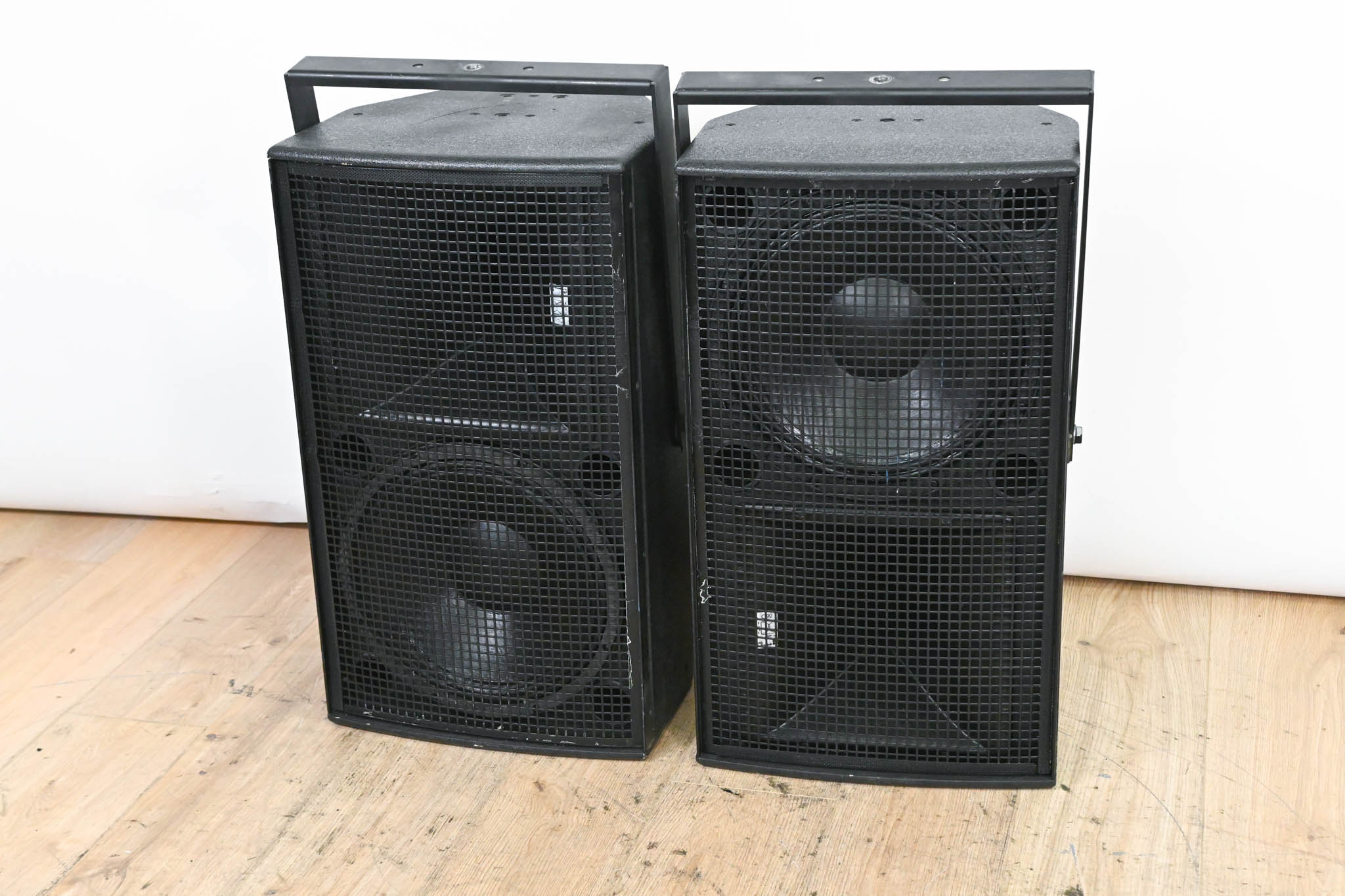 d&b audiotechnik Ci90 Full Range 2-Way Passive Loudspeaker (PAIR)