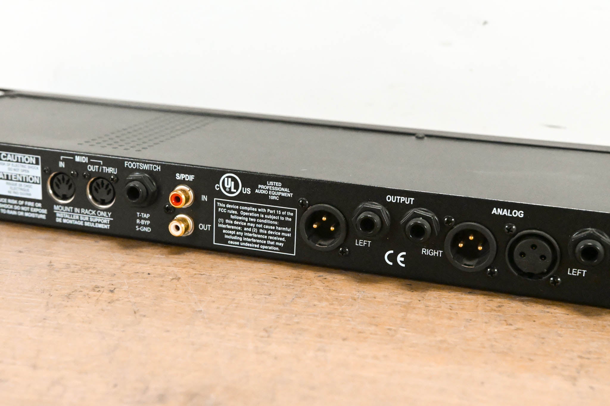 Lexicon MPX 550 Dual-Channel Effects Processor