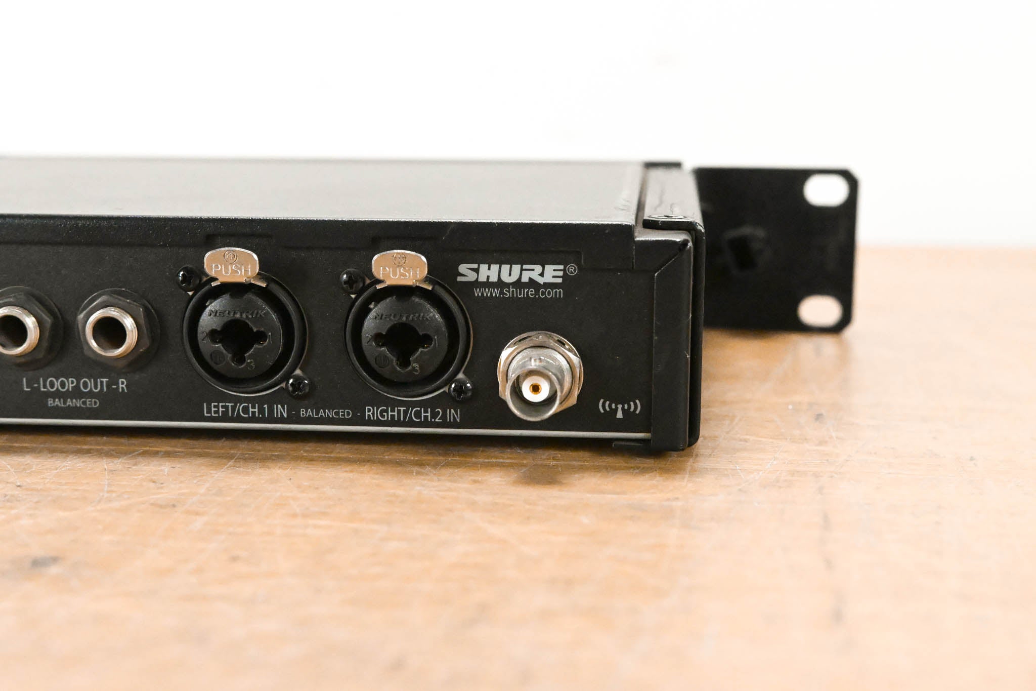 Shure PSM 900 Wireless IEM System K1 Band: 596-632MHz NO POWER SUPPLY