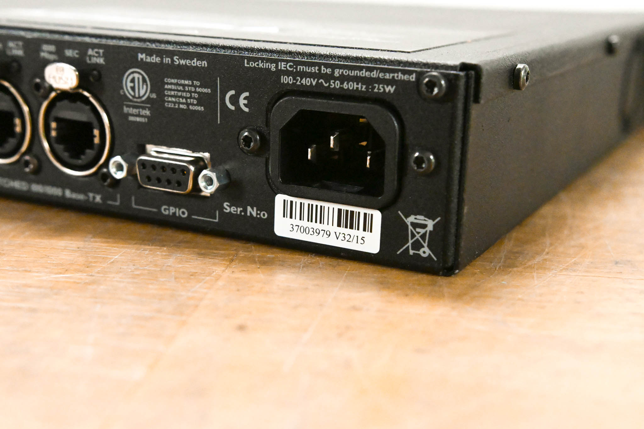 lake LM 26 Digital Audio Loudspeaker Processor