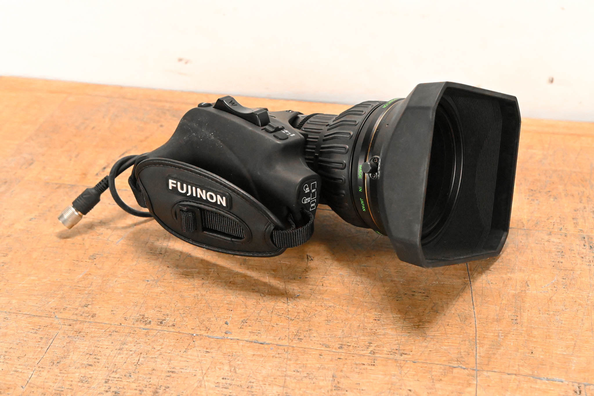 Fujinon ZA22x7.6BRM-M6 TV Zoom Lens - 1:1.8/7.6-167mm