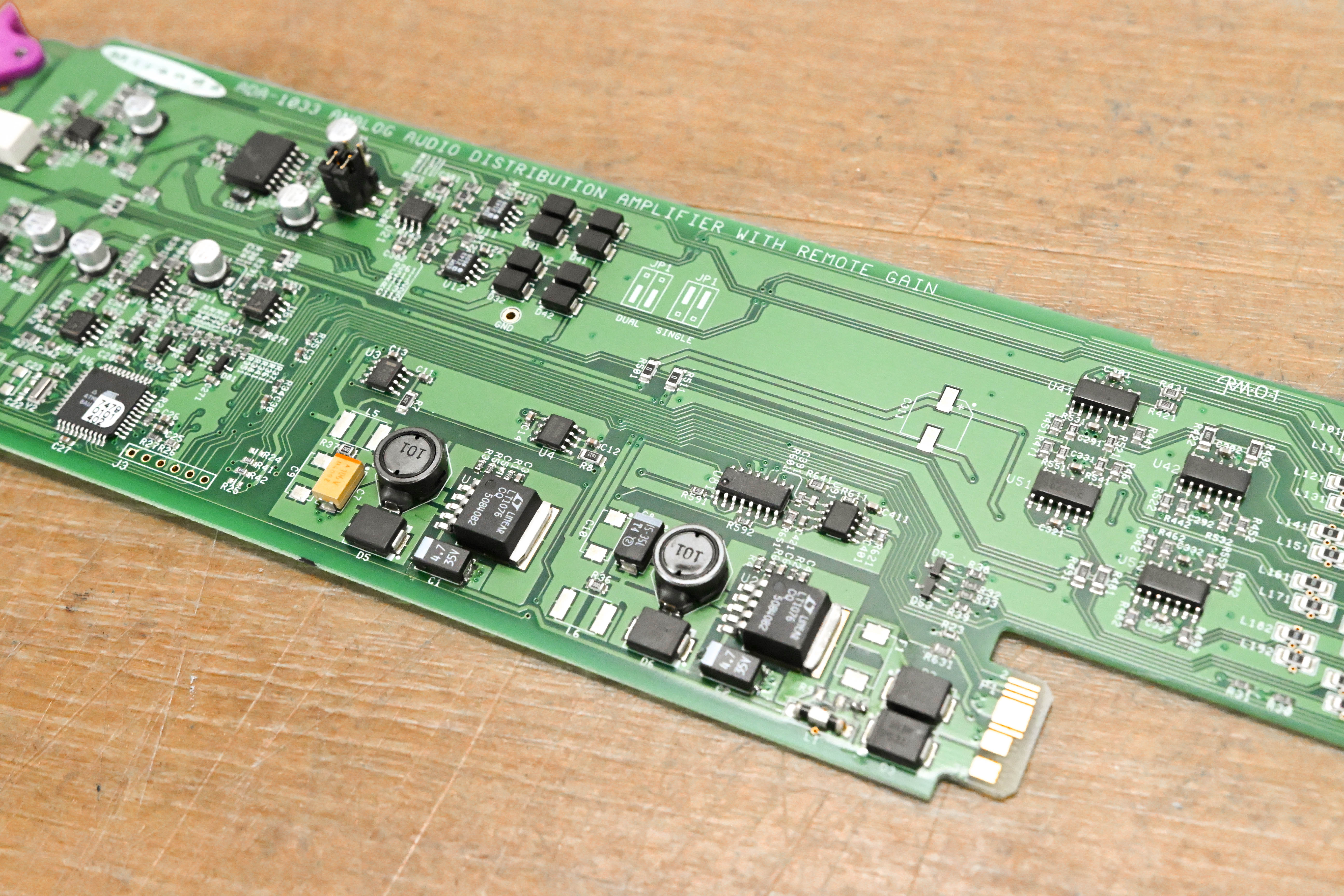 Miranda ADA-1033 Analog Audio Distribution Amplifier with Remote Gain