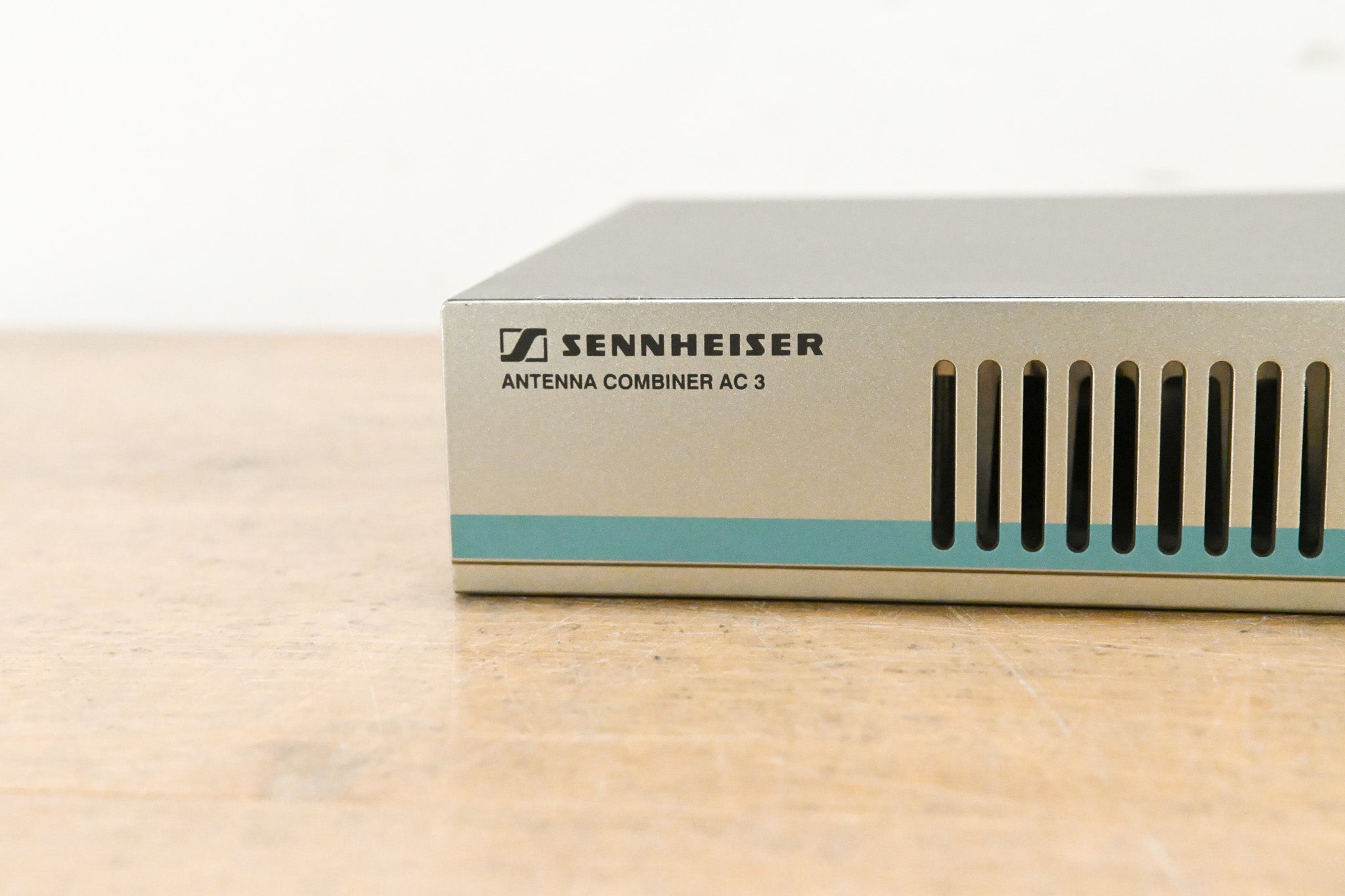Sennheiser AC 3 Antenna Combiner (NO POWER SUPPLY)