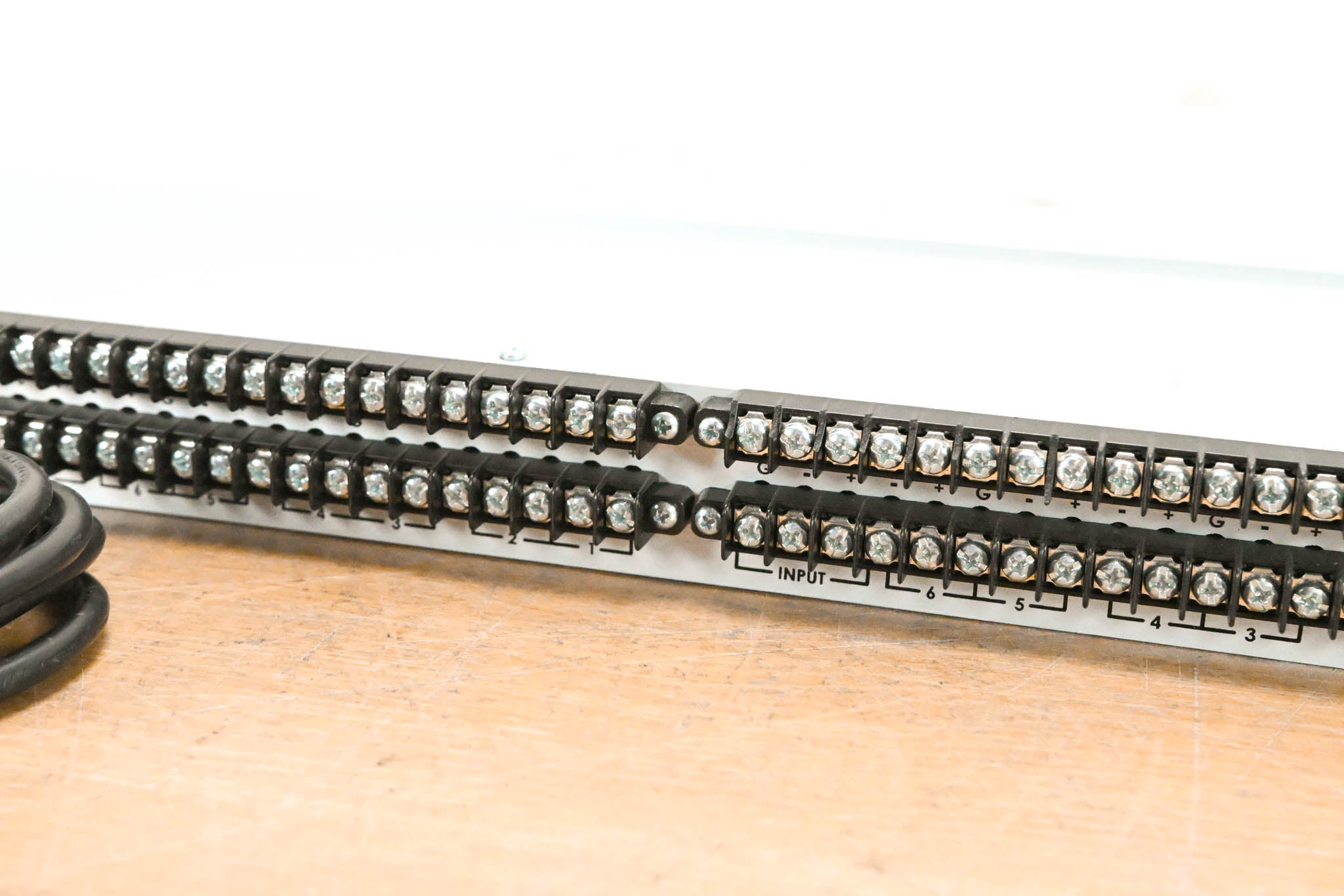 ESE ES-245 Quad 1x6 Audio Distribution Amplifier