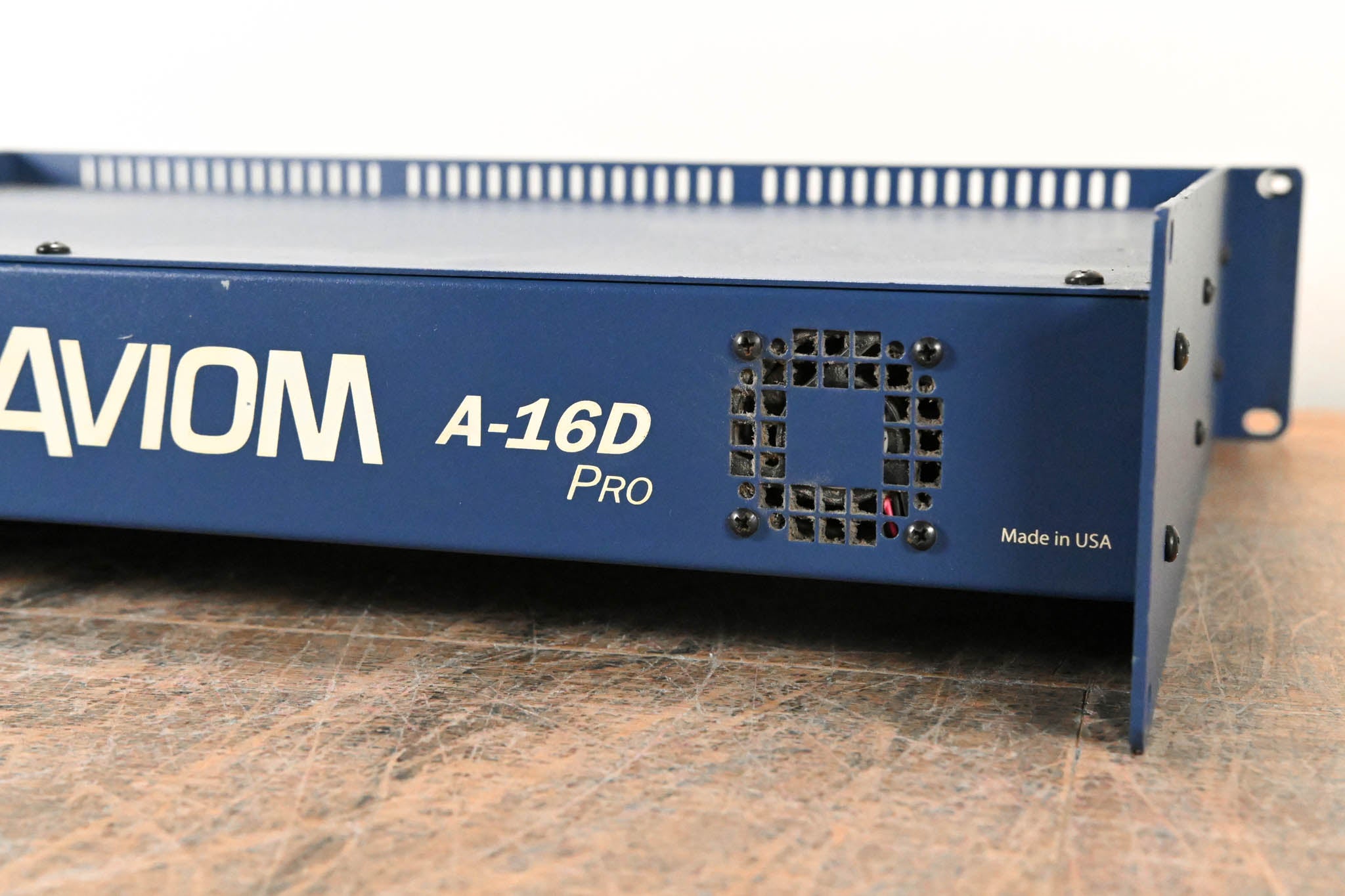 Aviom A-16D Pro A-Net Distributor