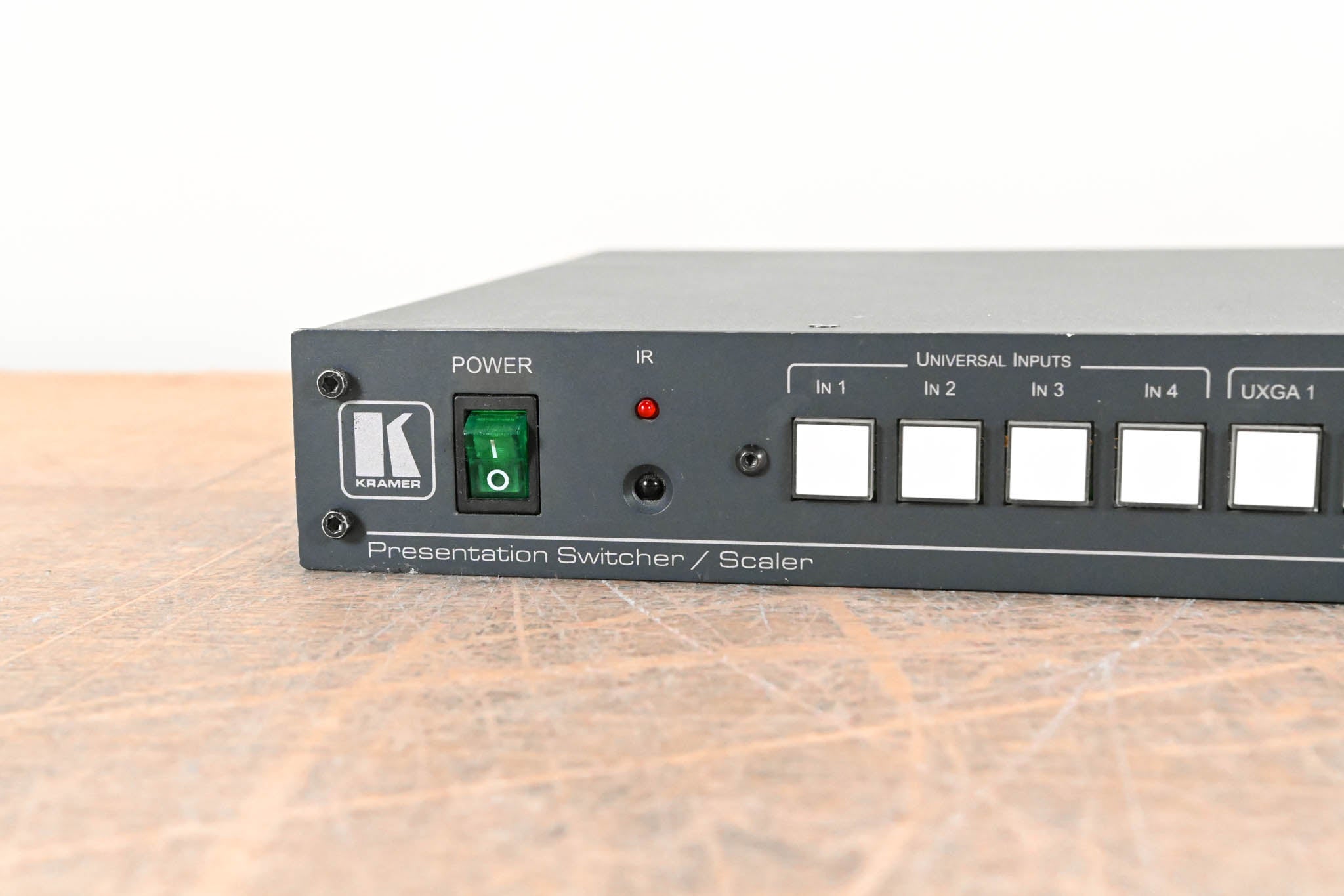 Kramer VP-728 9−Input ProScale Presentation Scaler/Switcher