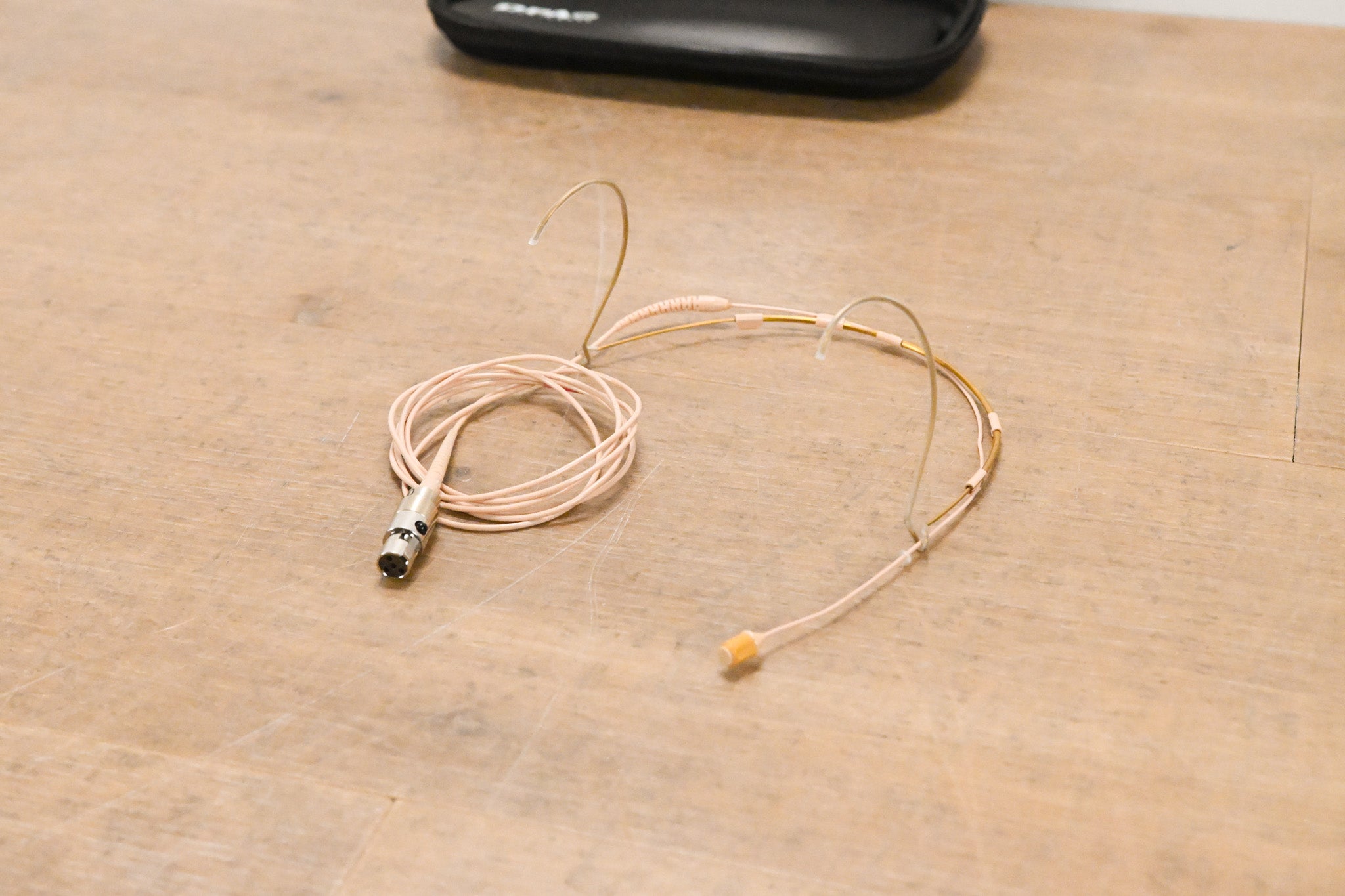 DPA Microphones 4088 CORE Directional Headset Mic, Beige, TA4F Connector