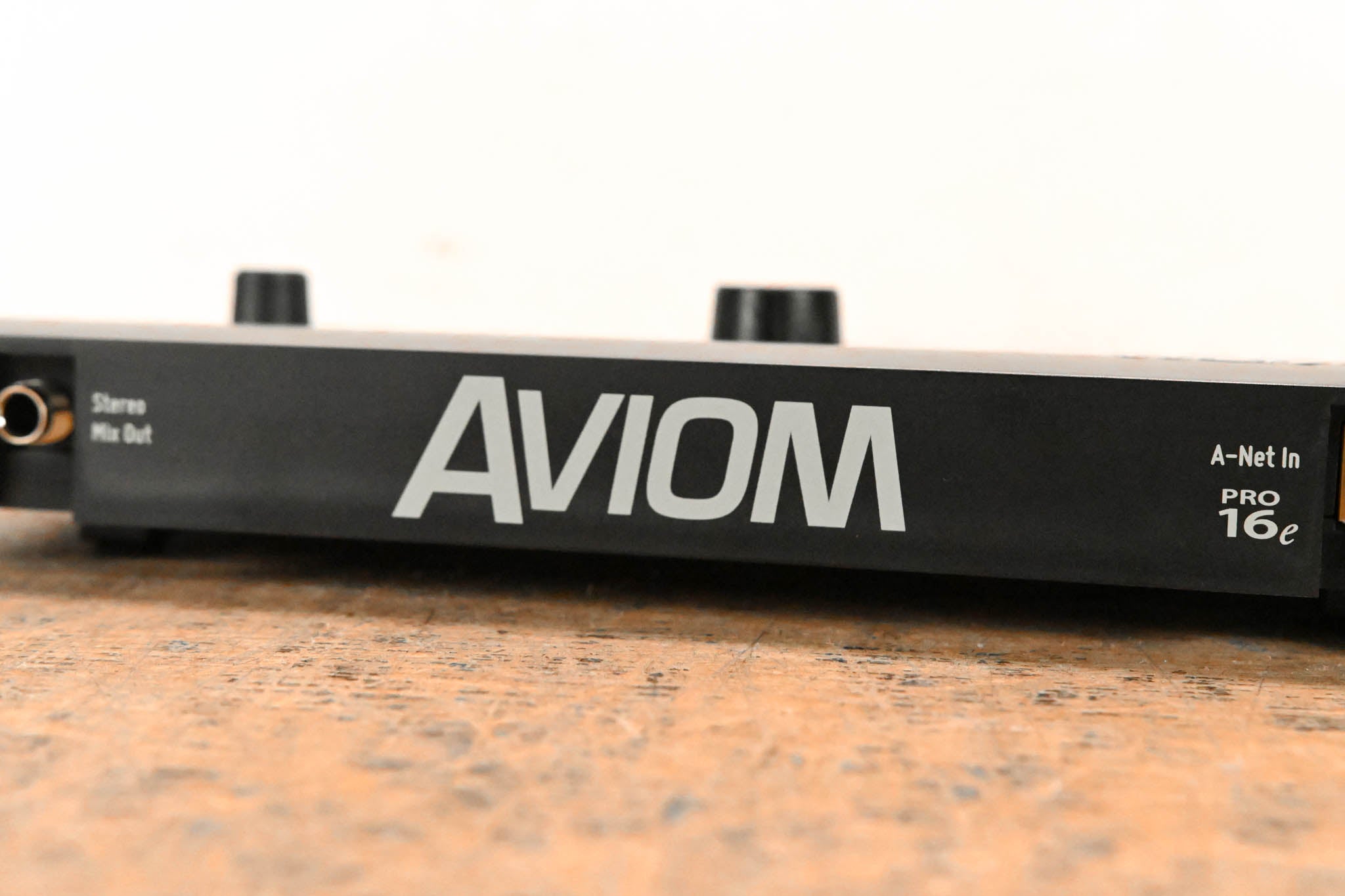 Aviom A320 16-Channel Personal Mixer