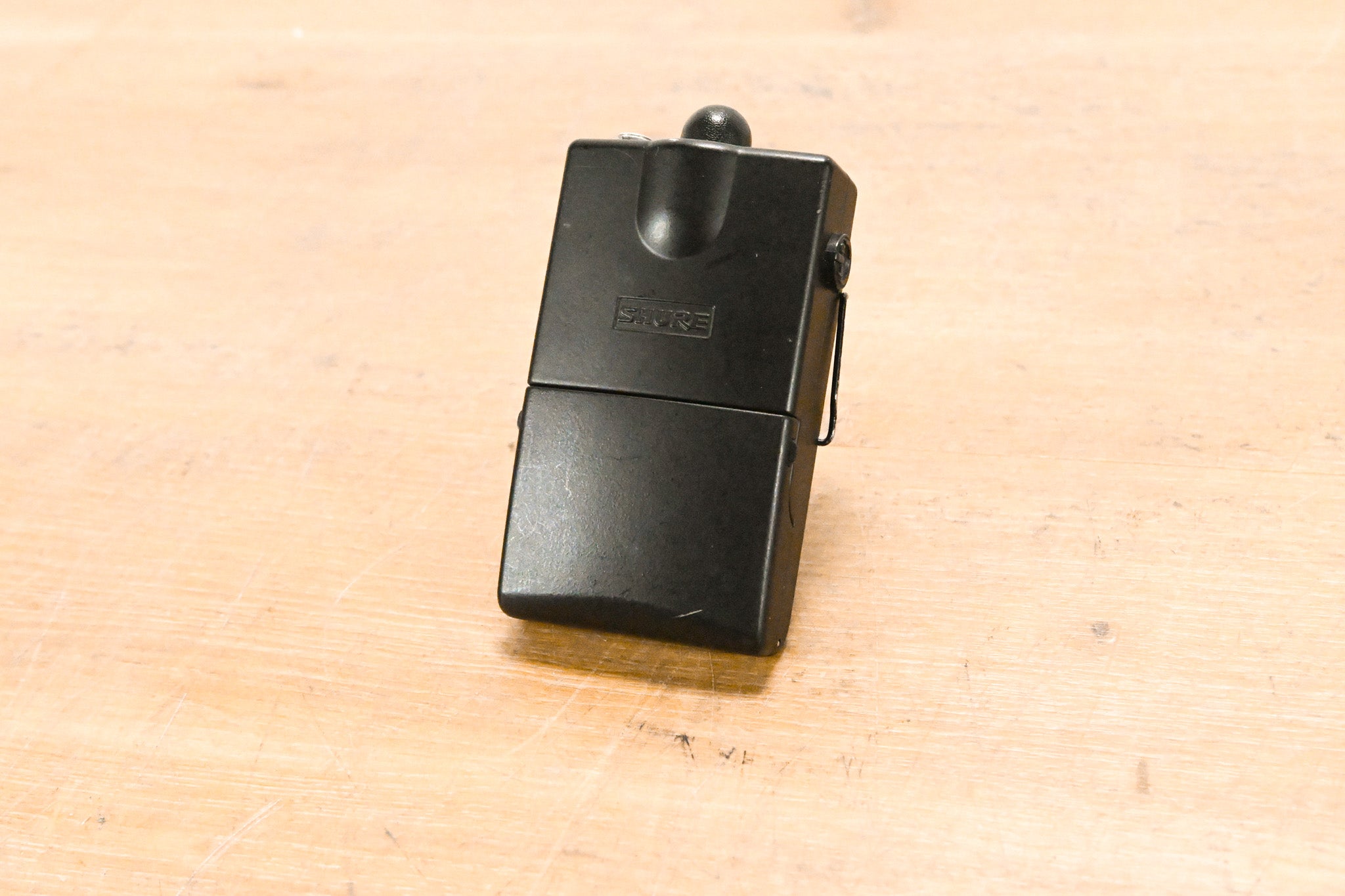 Shure P6HW Wired Bodypack Receiver