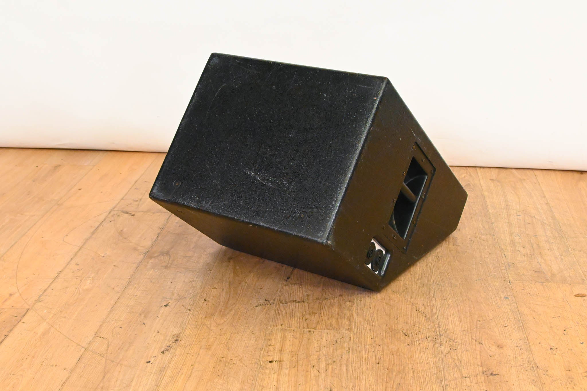 EAW SM500 15" 2-Way Stage Monitor Wedge