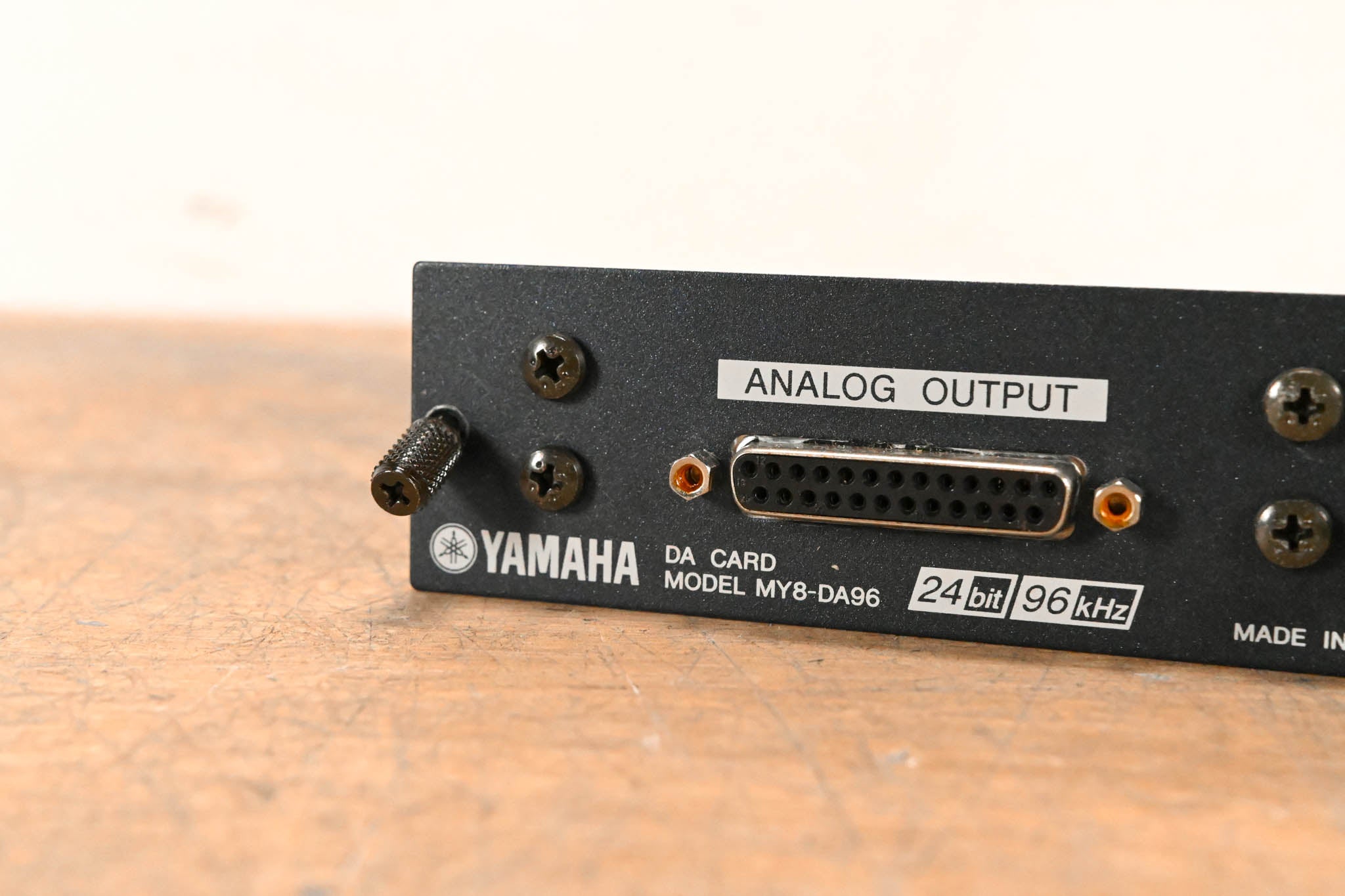 Yamaha MY8-DA96 24-bit, 96kHz 8-Channel Analog Output Card