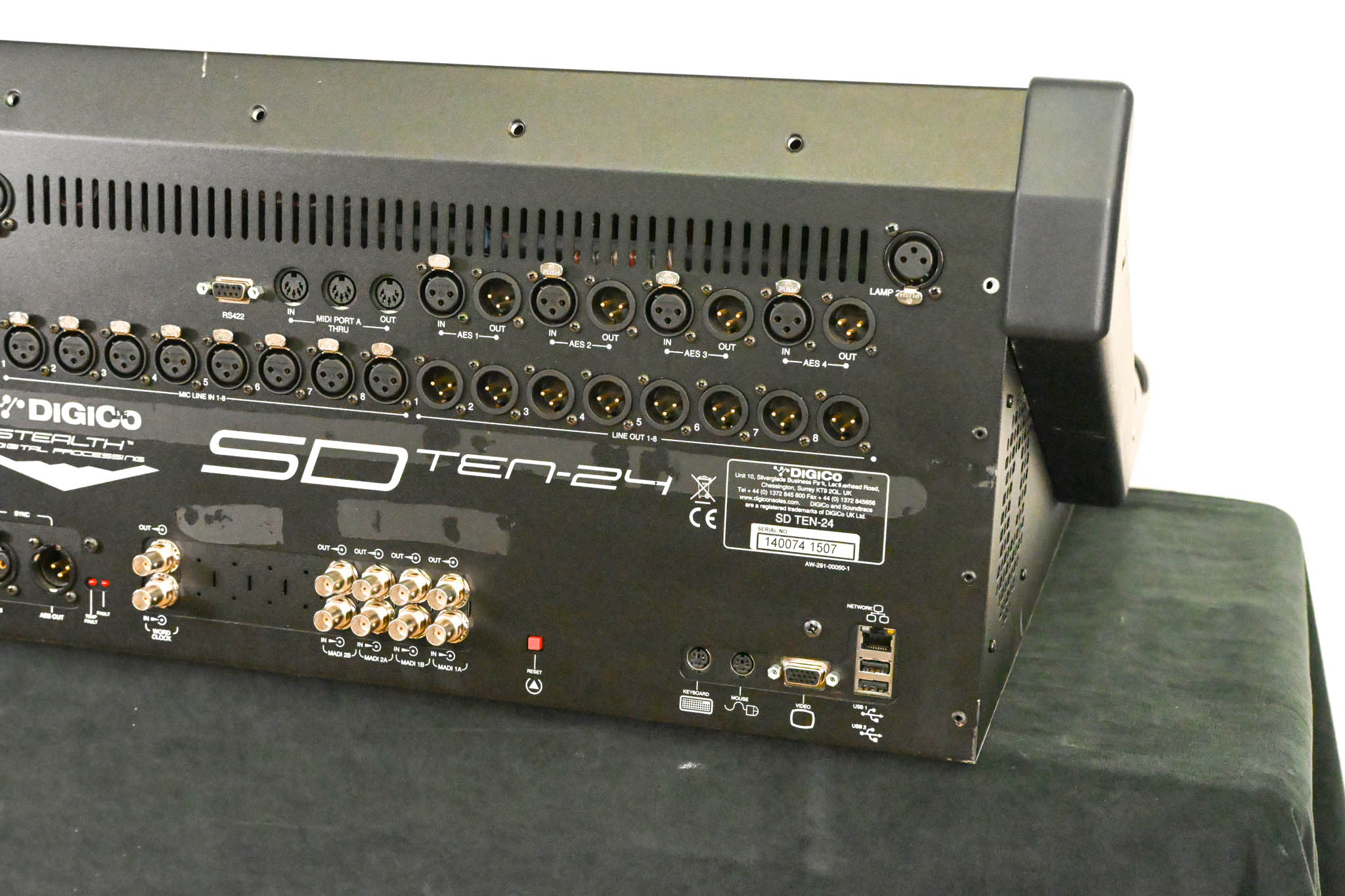 DiGiCo SD10-24 Digital Mixing Console w/ Waves Card + ST Optical