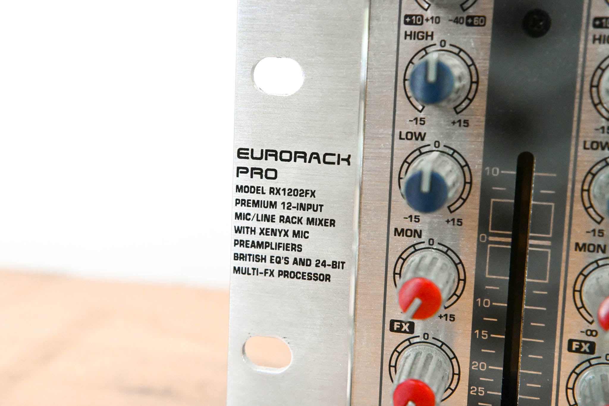 Behringer EURORACK PRO RX1202FX 12-Input Mic/Line Rack Mixer