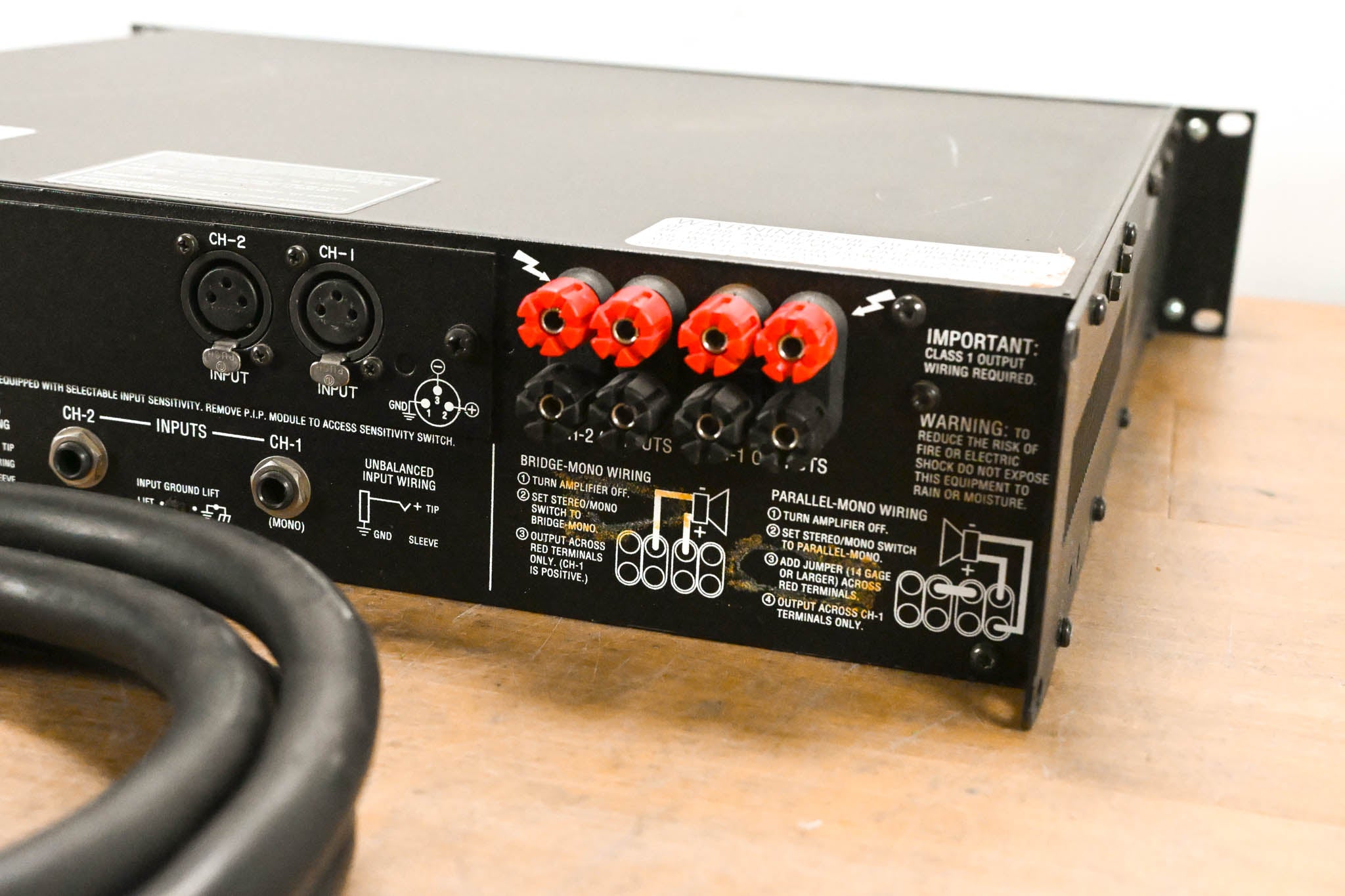 Crown Macro-Tech 3600VZ 2-Channel Power Amplifier