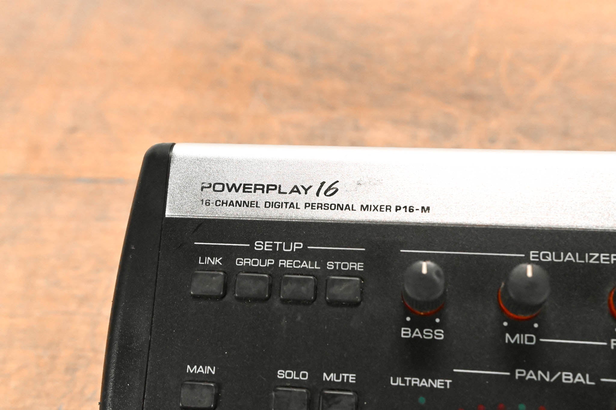 Behringer Powerplay P16-M 16-Channel Digital Personal Mixer