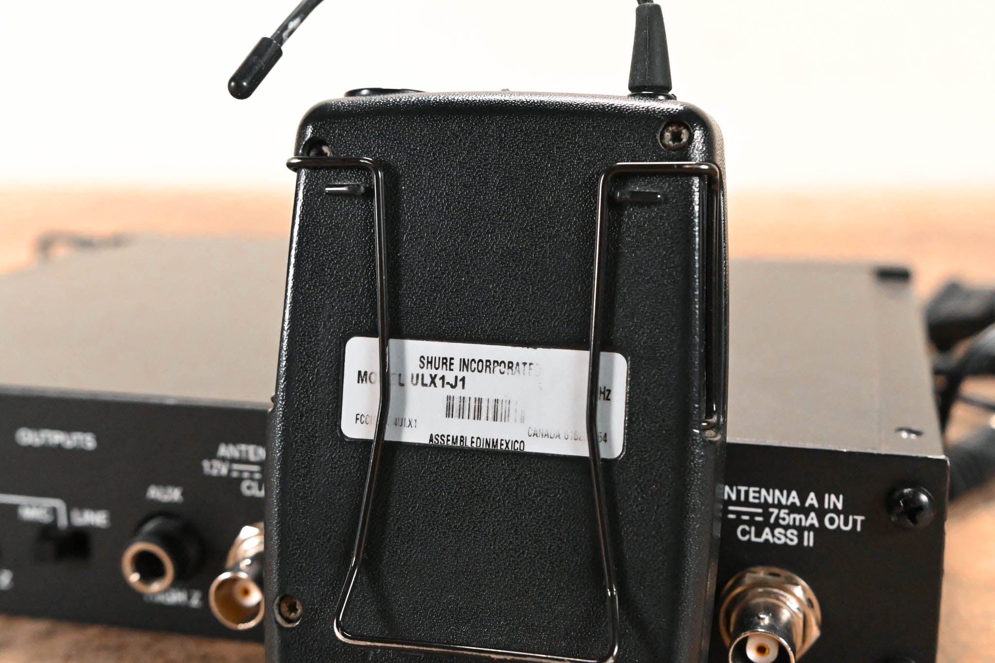 Shure ULXP14 Bodypack Wireless System - J1 Band: 554-590 MHz