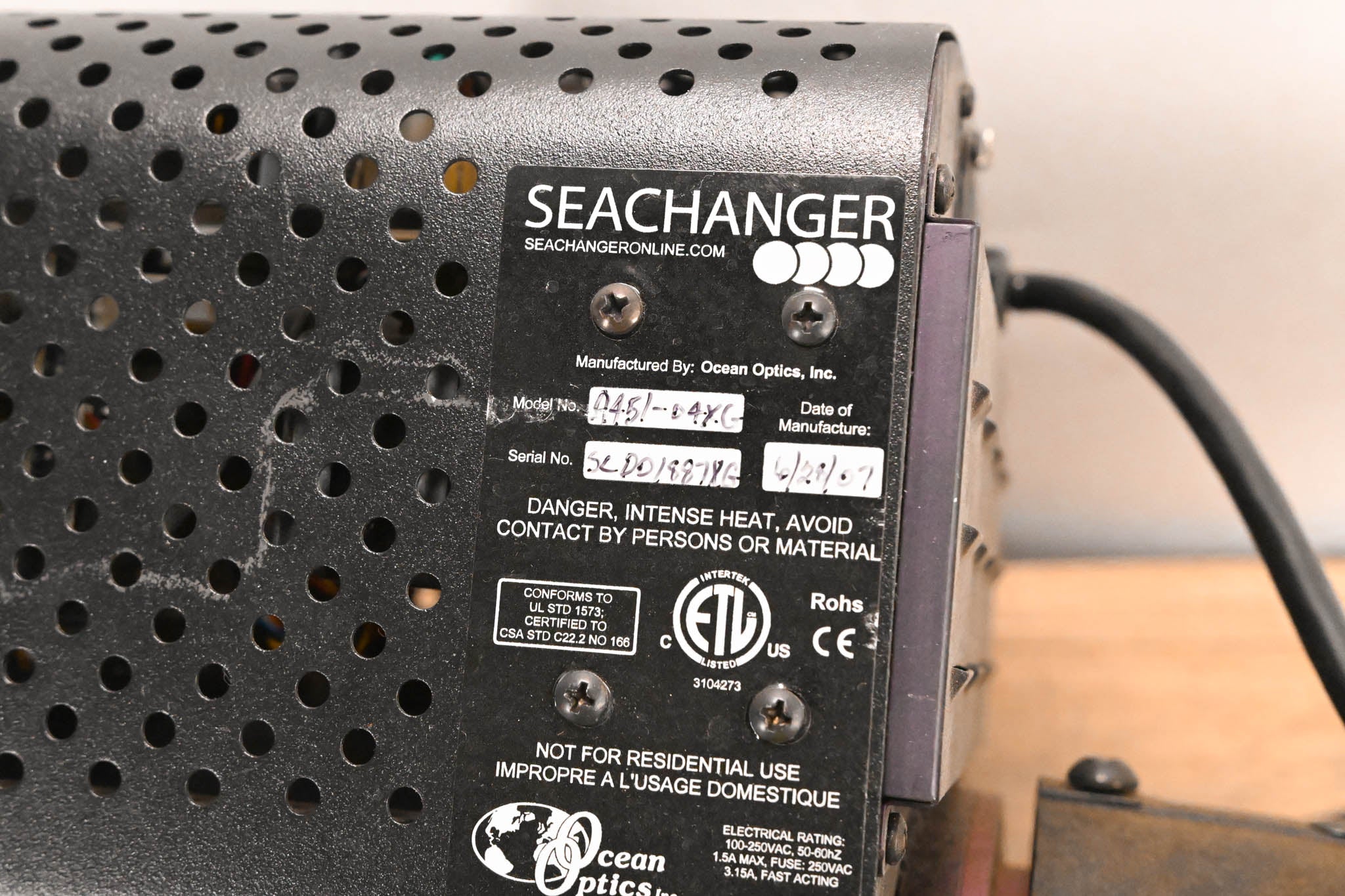 ETC Source Four 750 26 Degree Leko w/OceanOptics SeaChanger Color Engine
