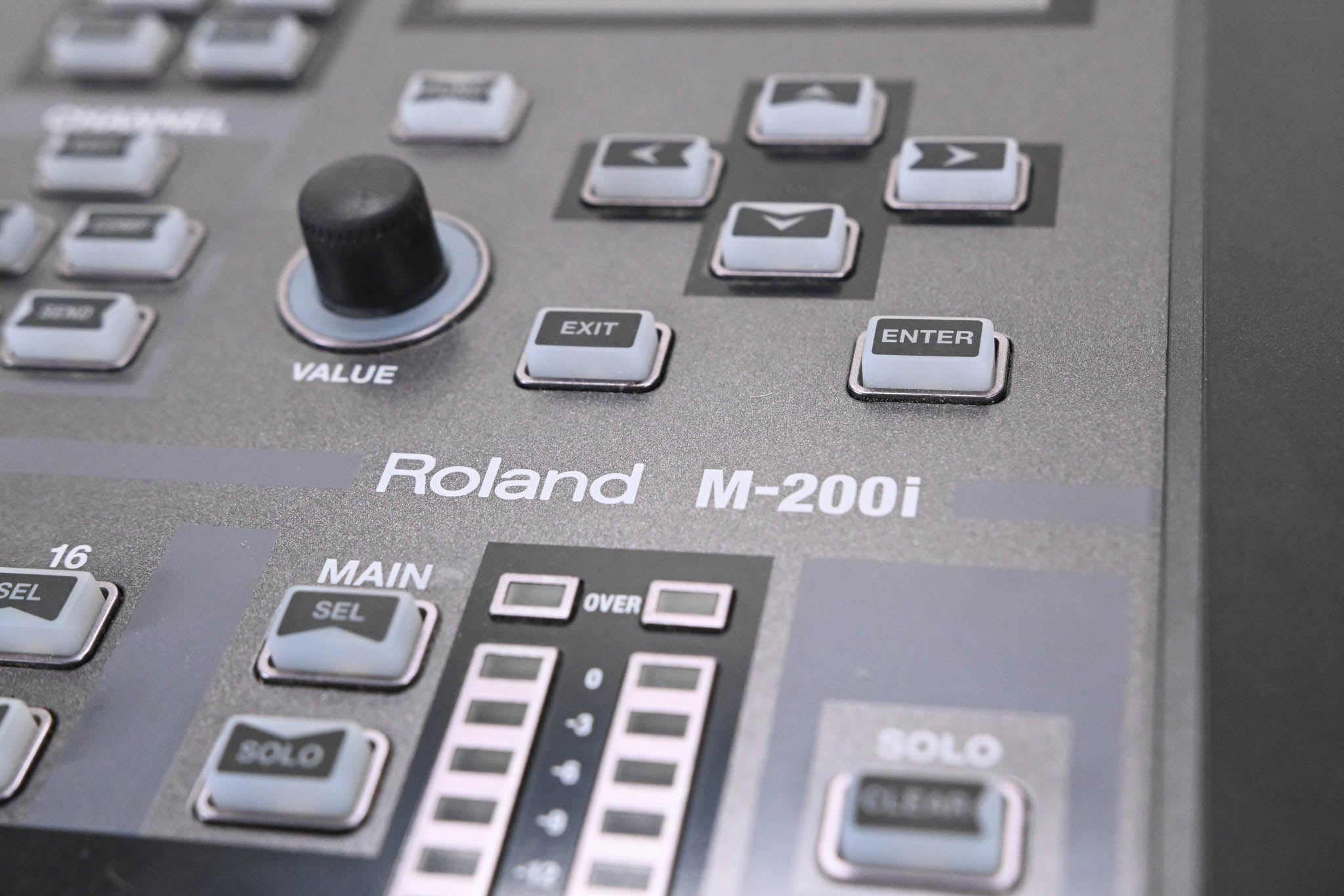 Roland M-200i 32-Channel Live Digital V-Mixer Console (NO POWER SUPPLY)