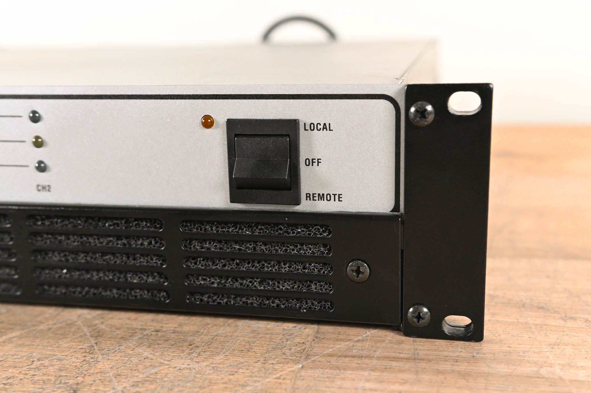 Crown Com-Tech 410 2-Channel Power Amplifier