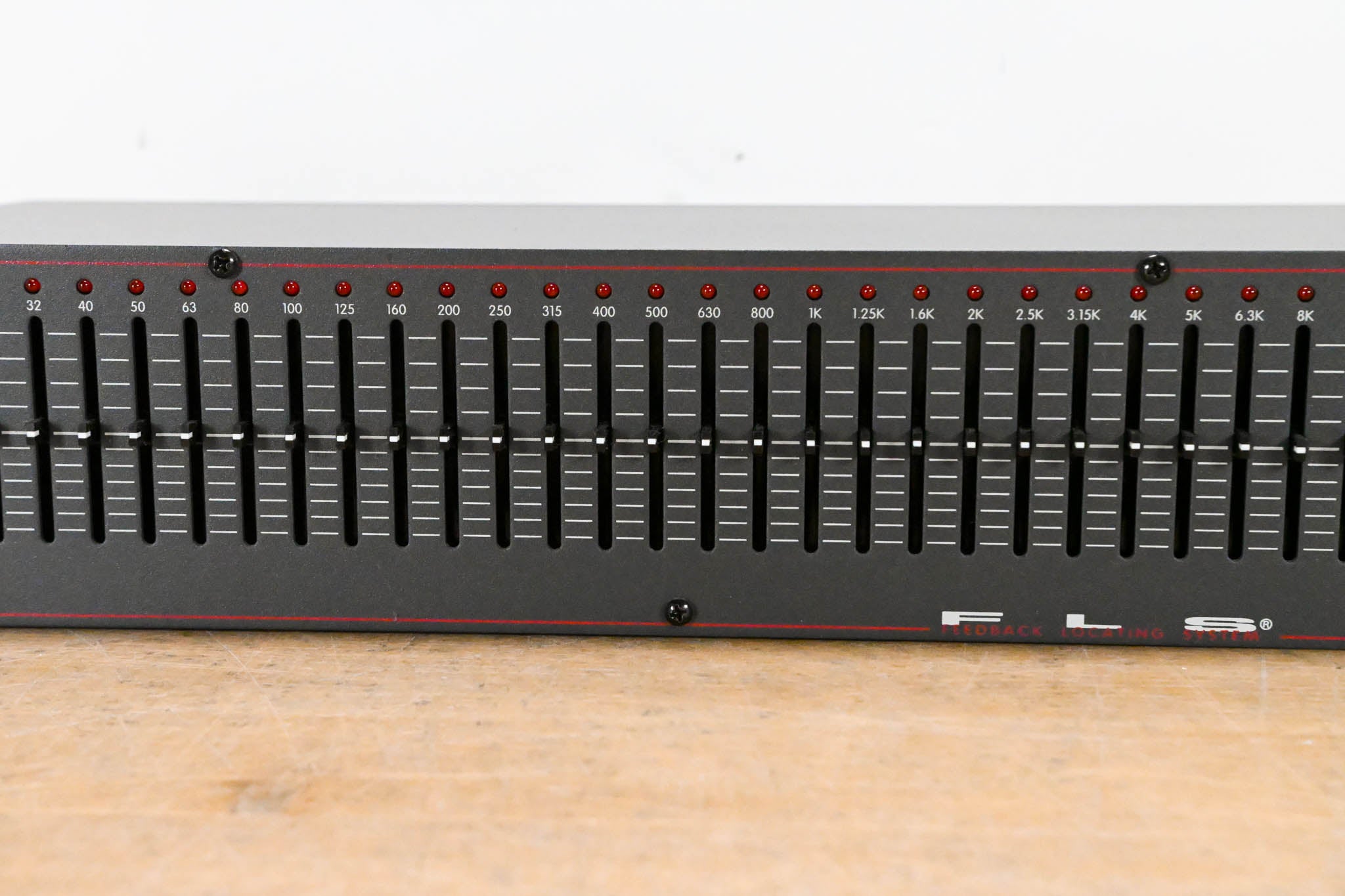 Peavey QF 131 31-Band Graphic Equalizer