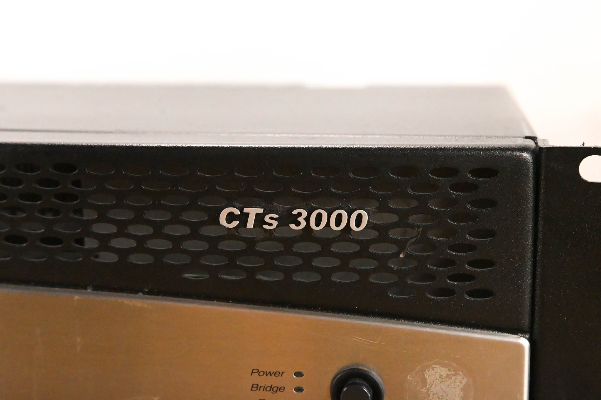 Crown CTs 3000 Two-Channel 1500W Power Amplifier