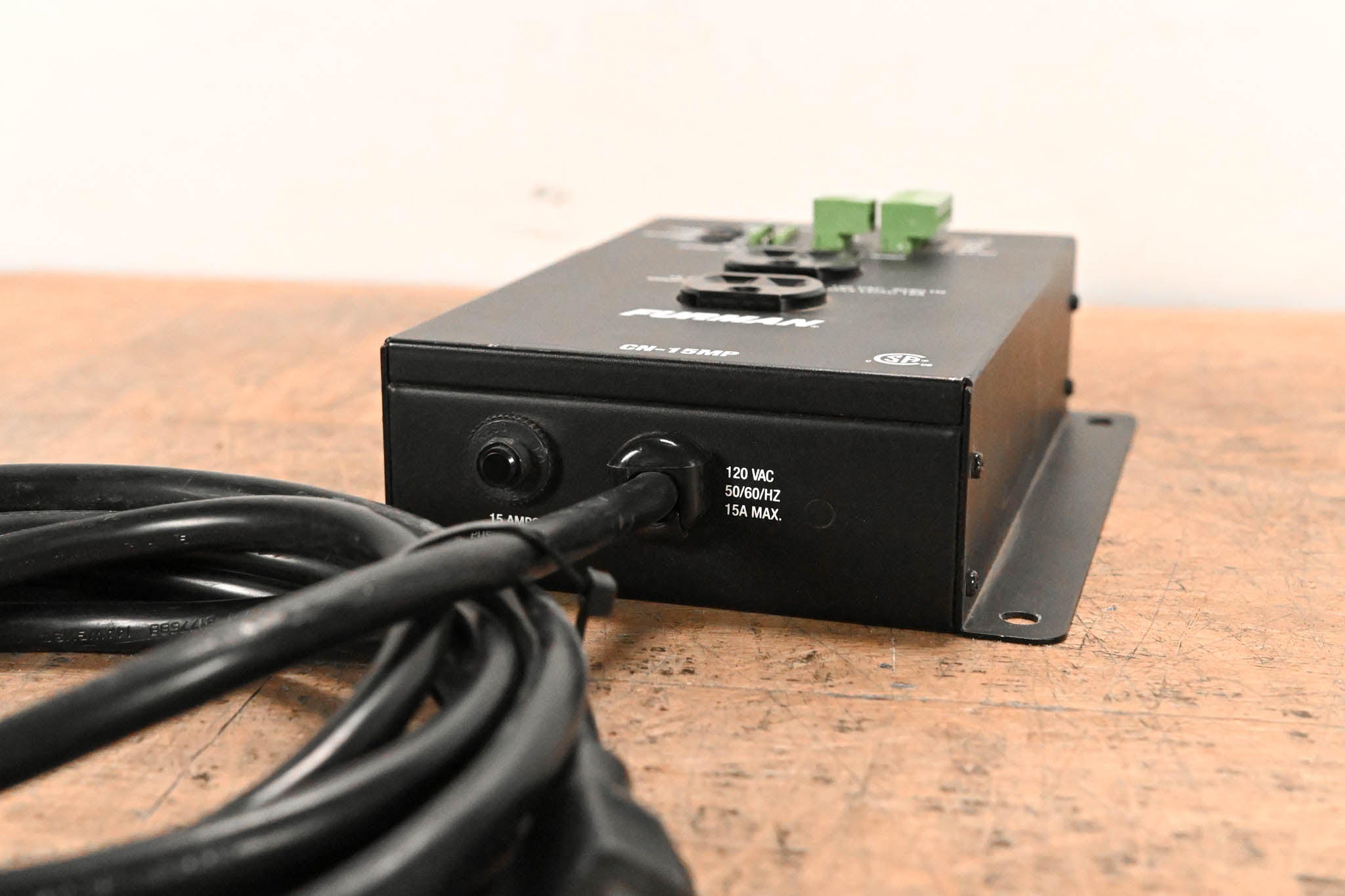 Furman CN-15MP Contractor Series MiniPort