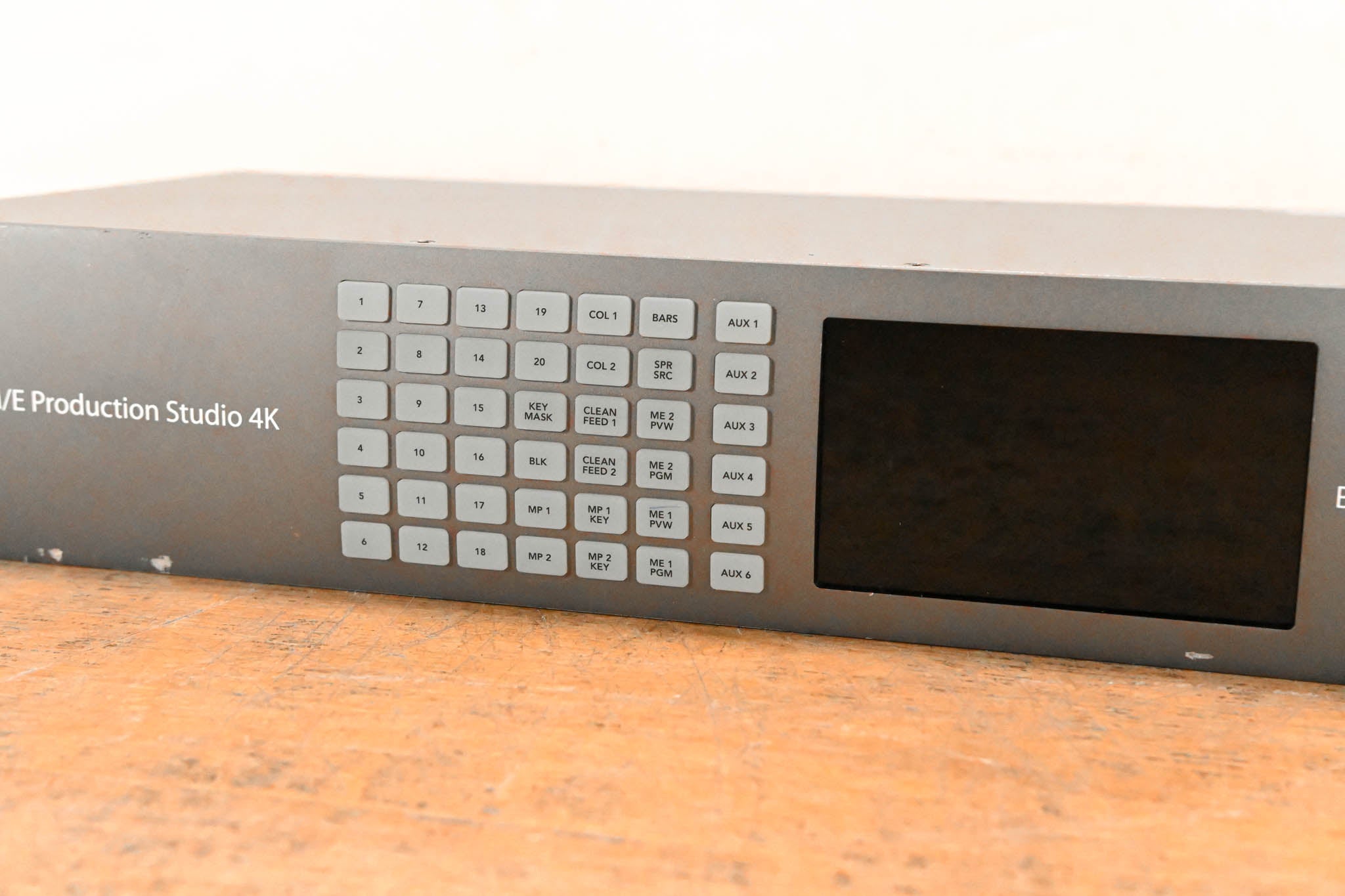 Blackmagic Design ATEM 2 M/E Production Studio 4K