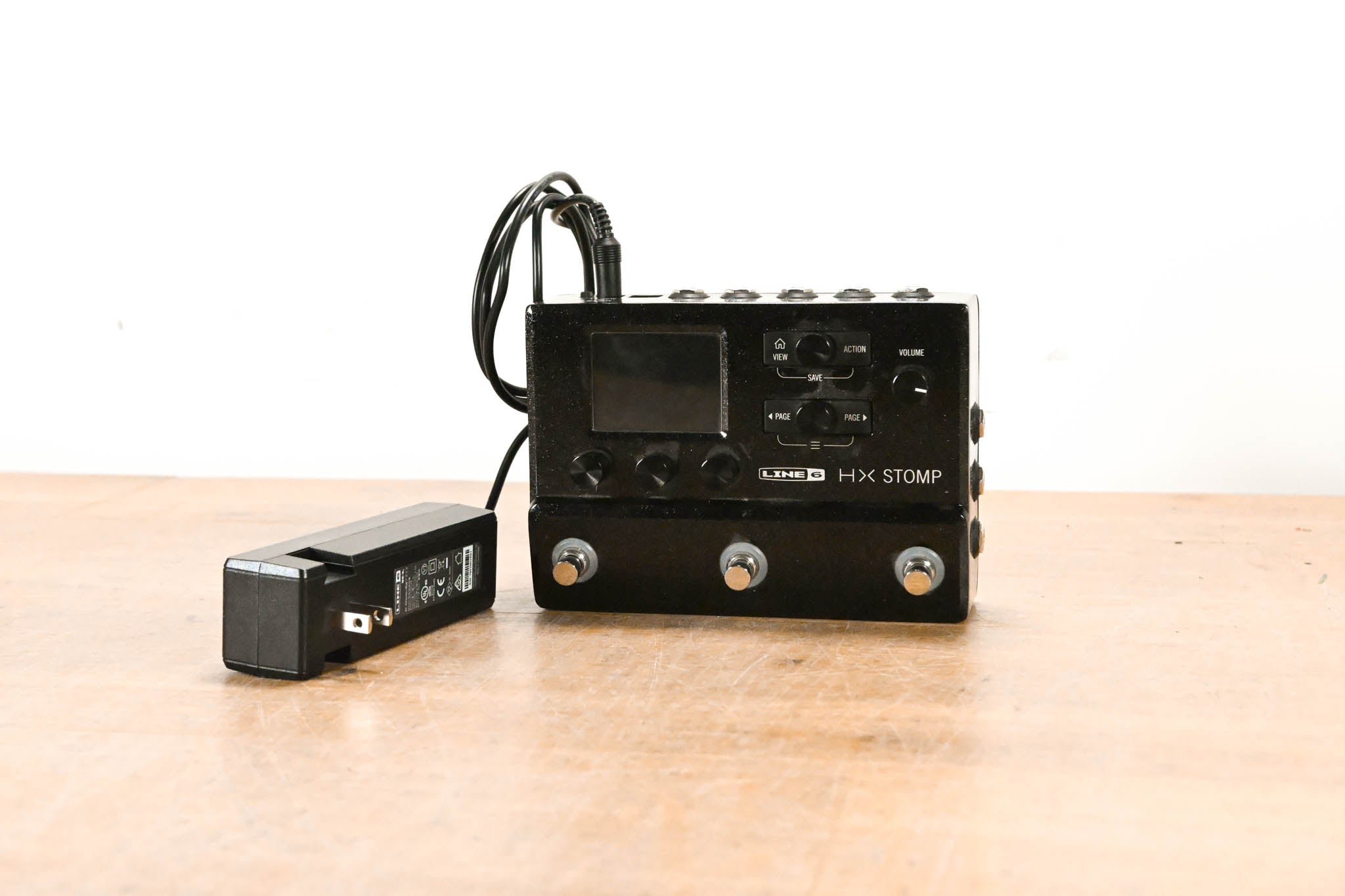 Line 6 HX Stomp Multi-Effects Guitar Processor