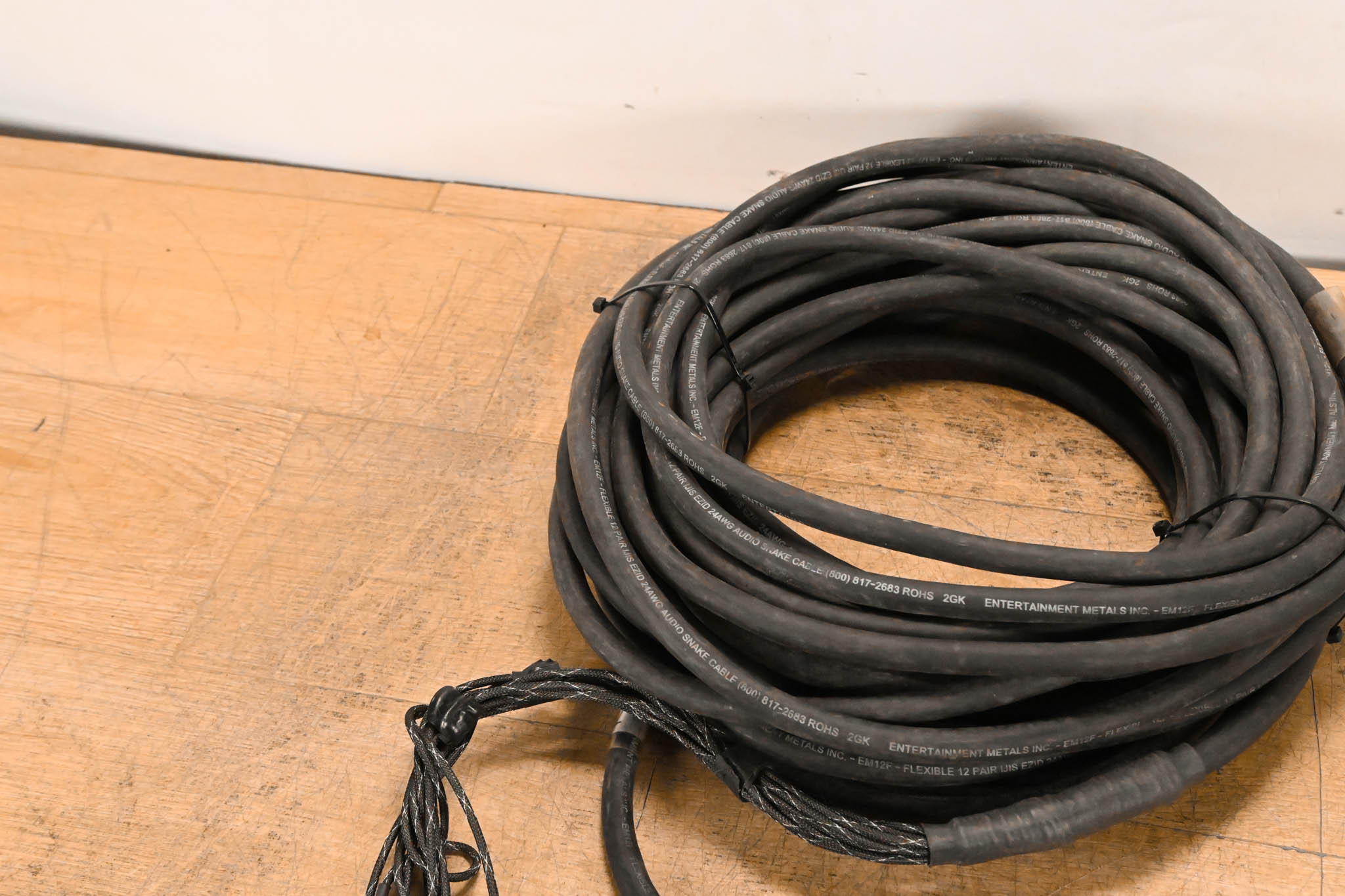 Unbranded DT-12 Female 37-Pin Connector to (12x)XLRM Cable - 75ft