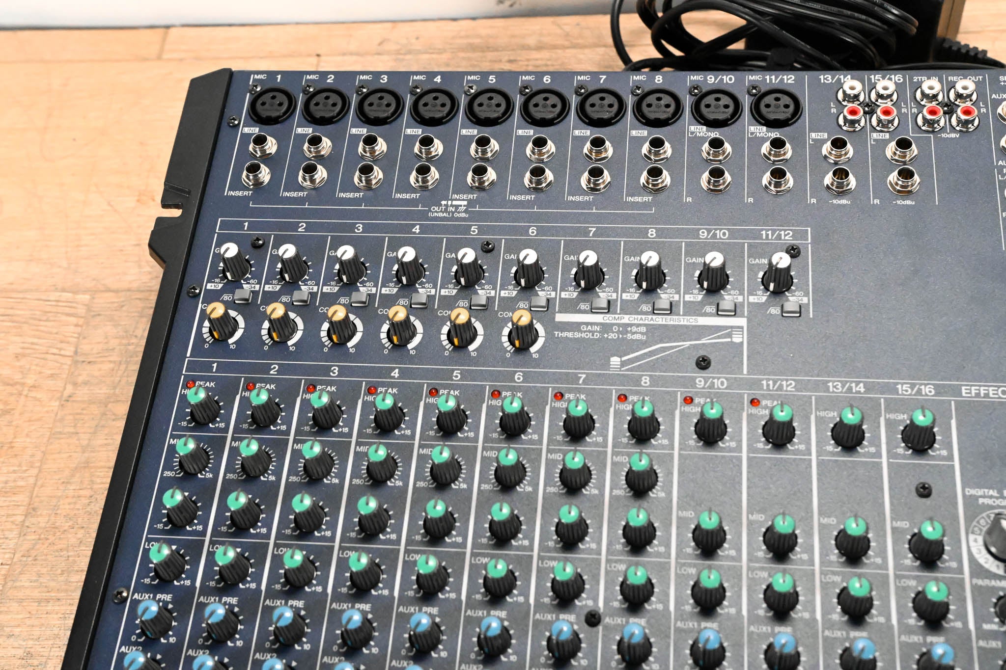 Yamaha MG166CX 16-Channel, 6-Bus Analog Mixer
