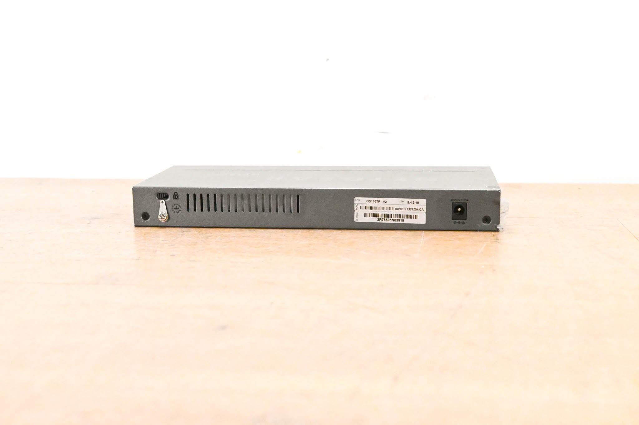 NETGEAR ProSAFE GS110TP v2 8-Port Gigabit PoE Managed Switch w/ SFP
