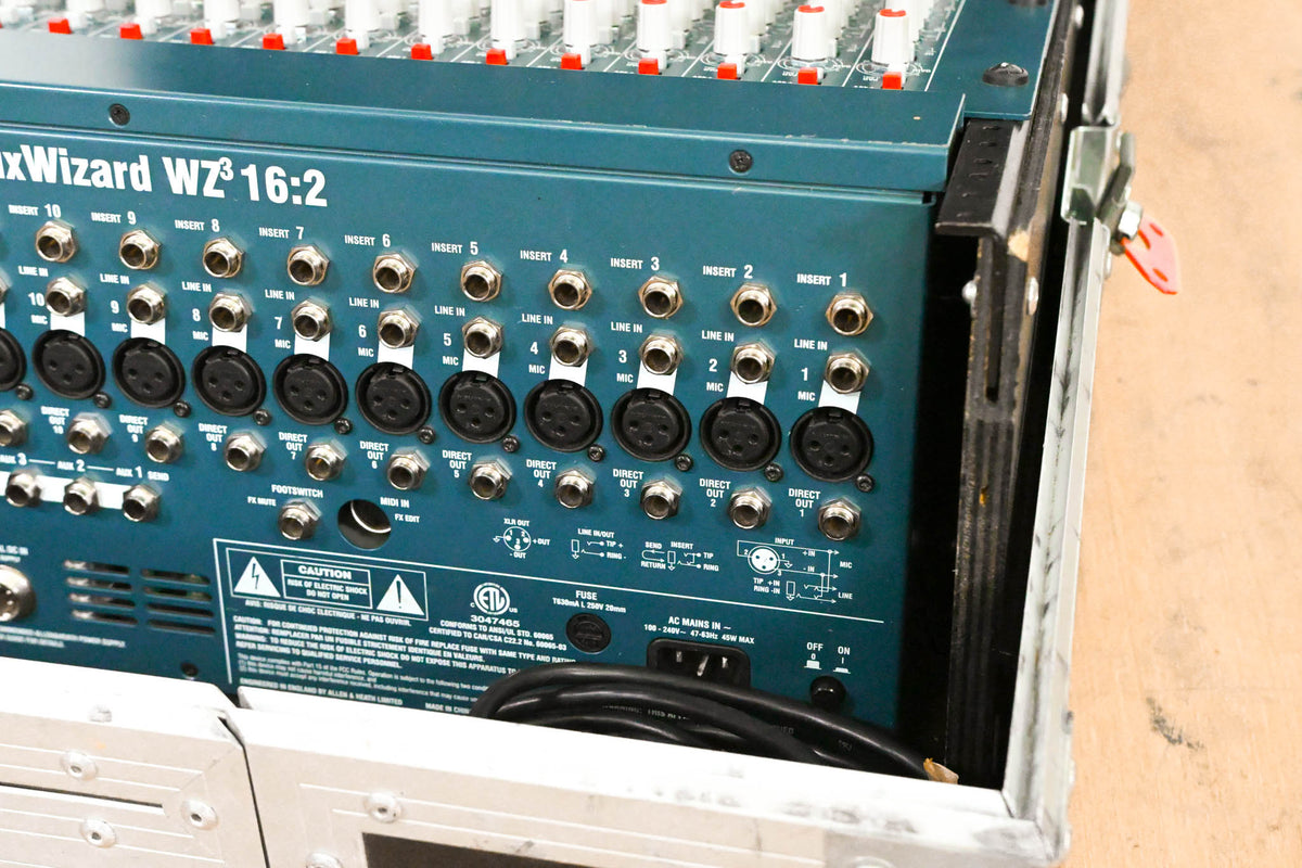 Allen & Heath MixWizard WZ3 16:2 16-Channel Analog Mixer w/ Road Case