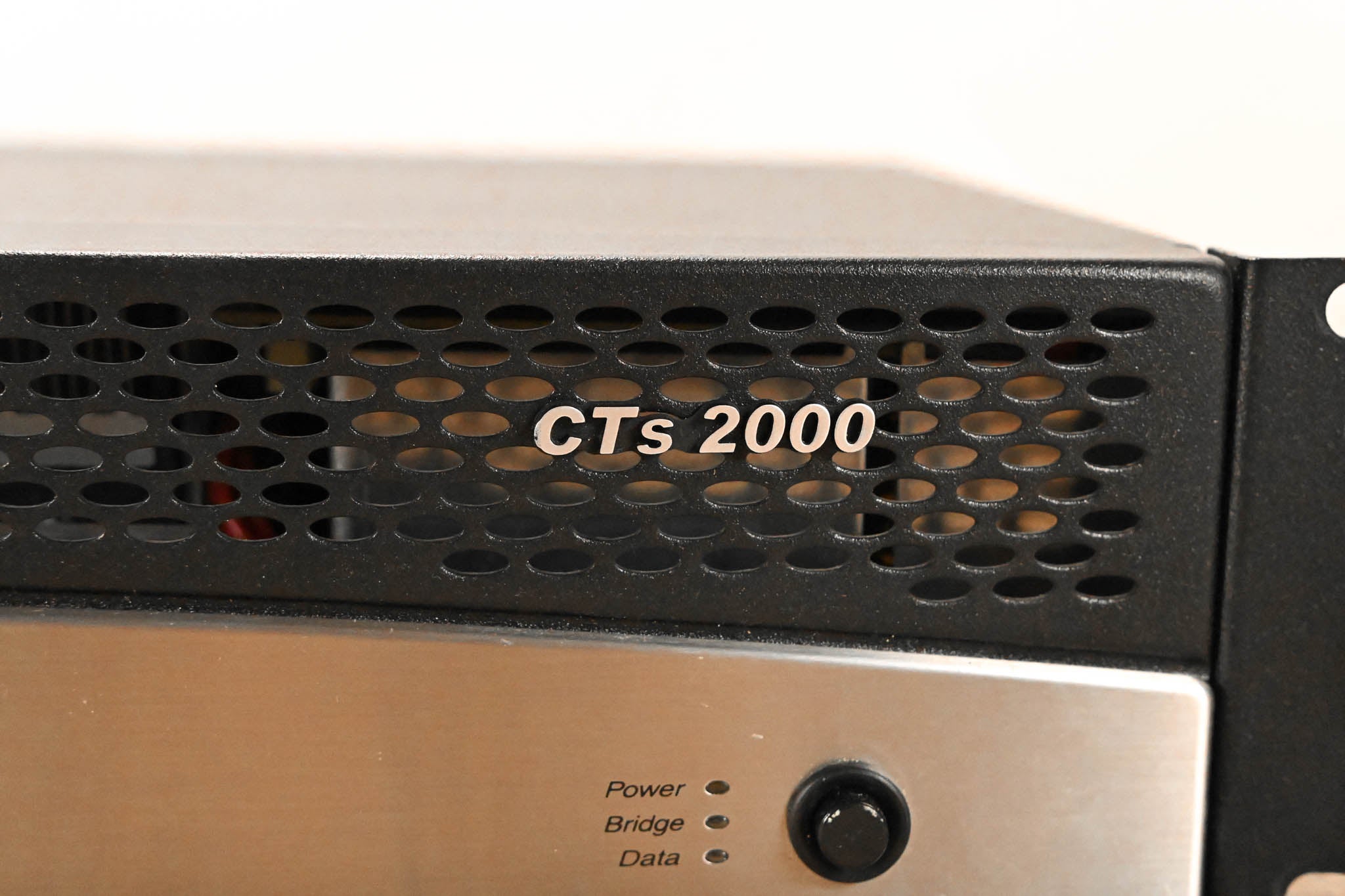 Crown CTs 2000 Two-Channel 1000W Power Amplifier