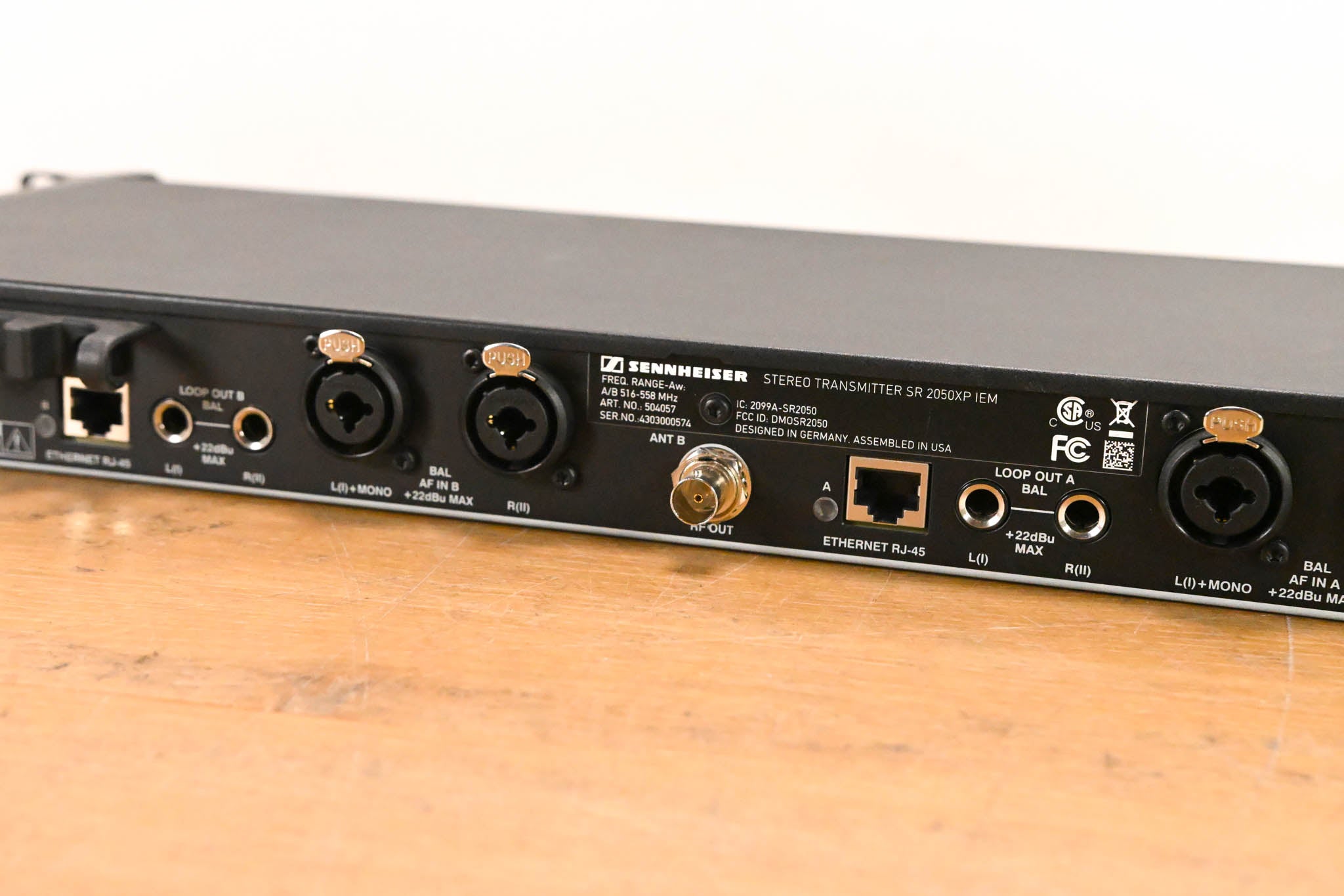 Sennheiser SR 2050XP IEM Stereo Wireless Transmitter - Aw: 516-558 MHz
