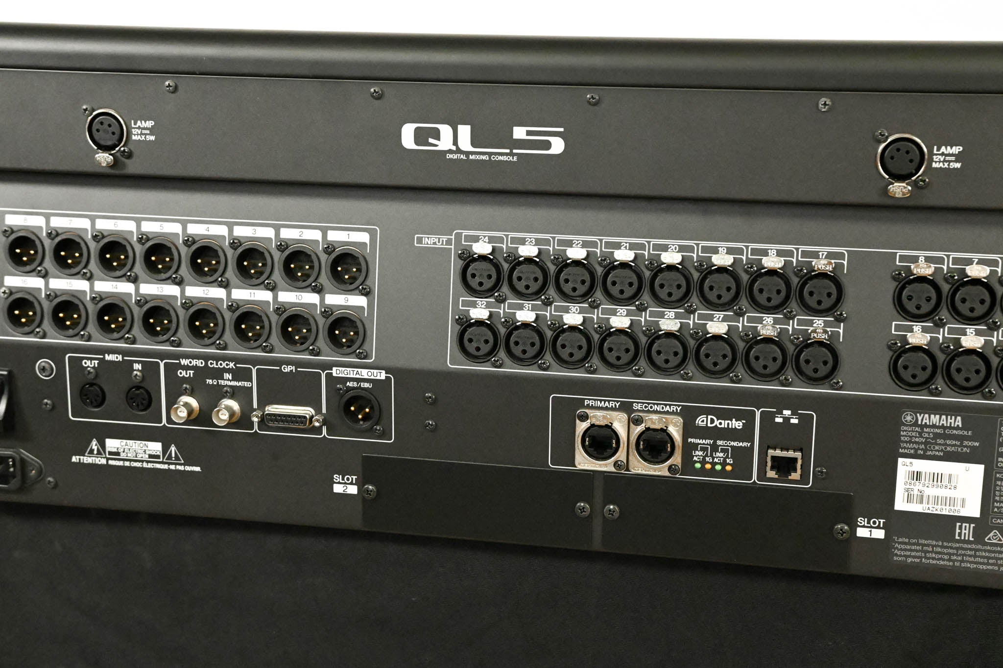 Yamaha QL5 64-Channel Digital Audio Mixing Console