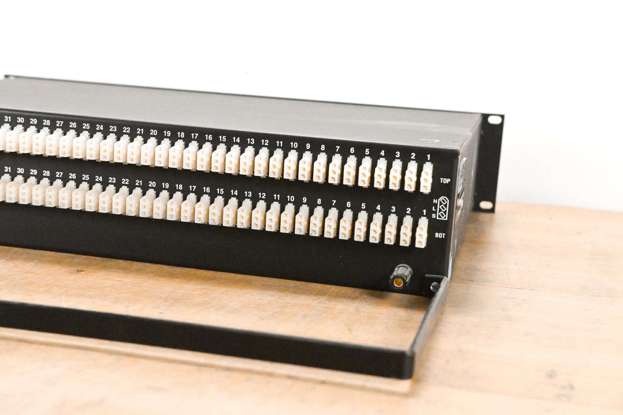Bittree B96DC-FNSST/E3 M2OU12B 969s - 2x48 2RU TT Patchbay
