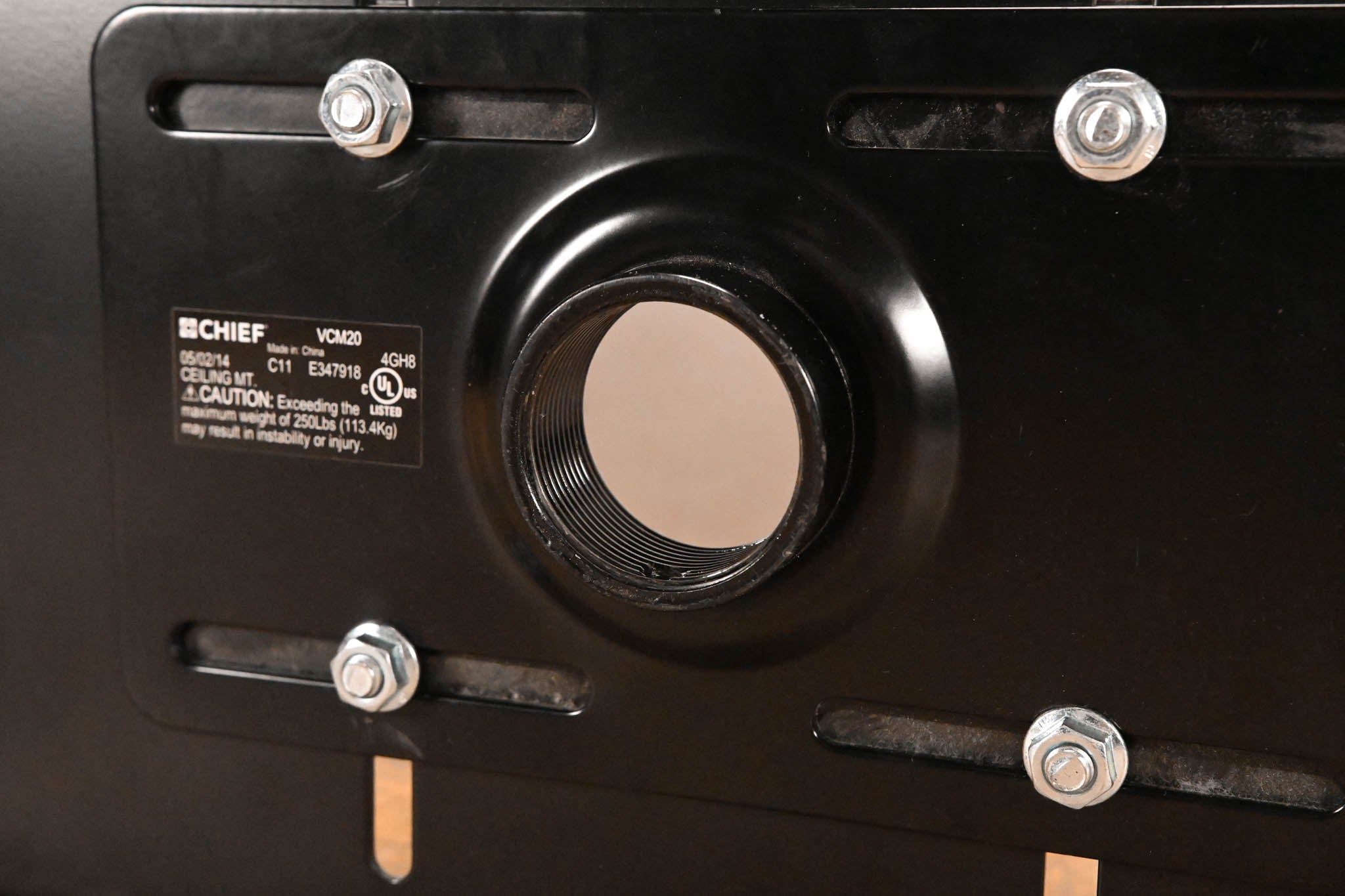 Chief VCM-20 Heavy Duty LCD/CRT Projector Ceiling Mount