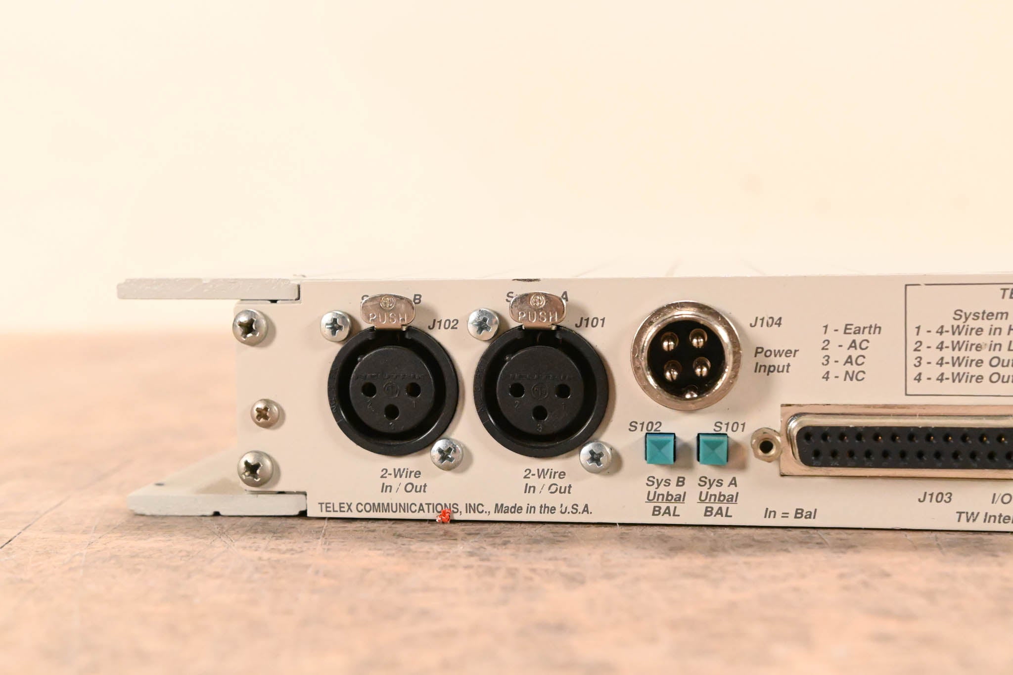 RTS SSA324 Intercom System Interface (NO POWER SUPPLY)
