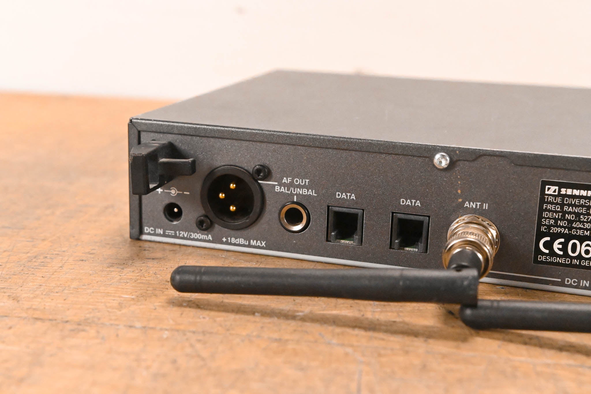 Sennheiser EM 100 G3 Wireless Receiver - 626-668 MHz (NO POWER SUPPLY)