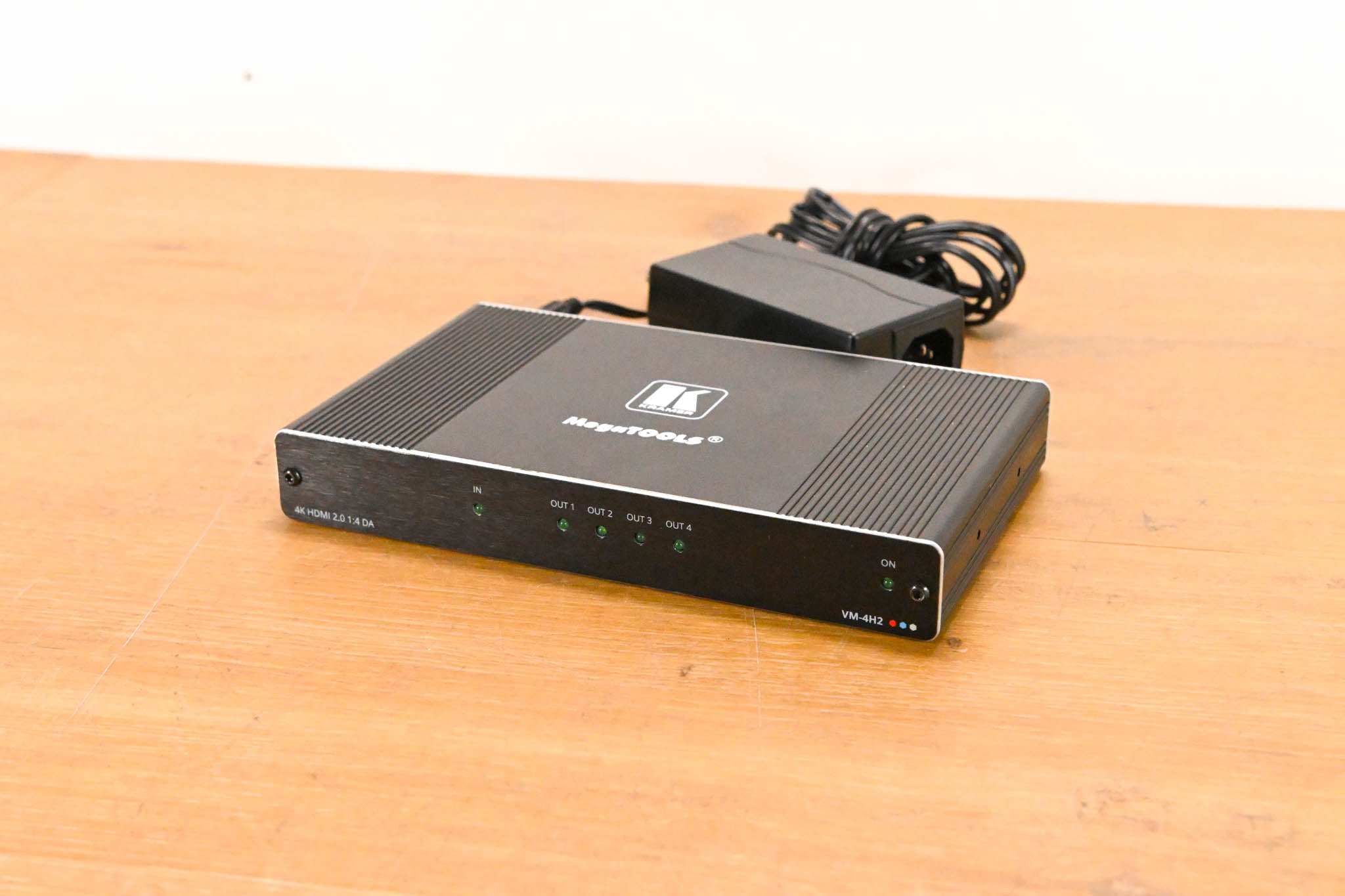 Kramer VM-4H2 1:4 4K HDR HDMI Distribution Amplifier